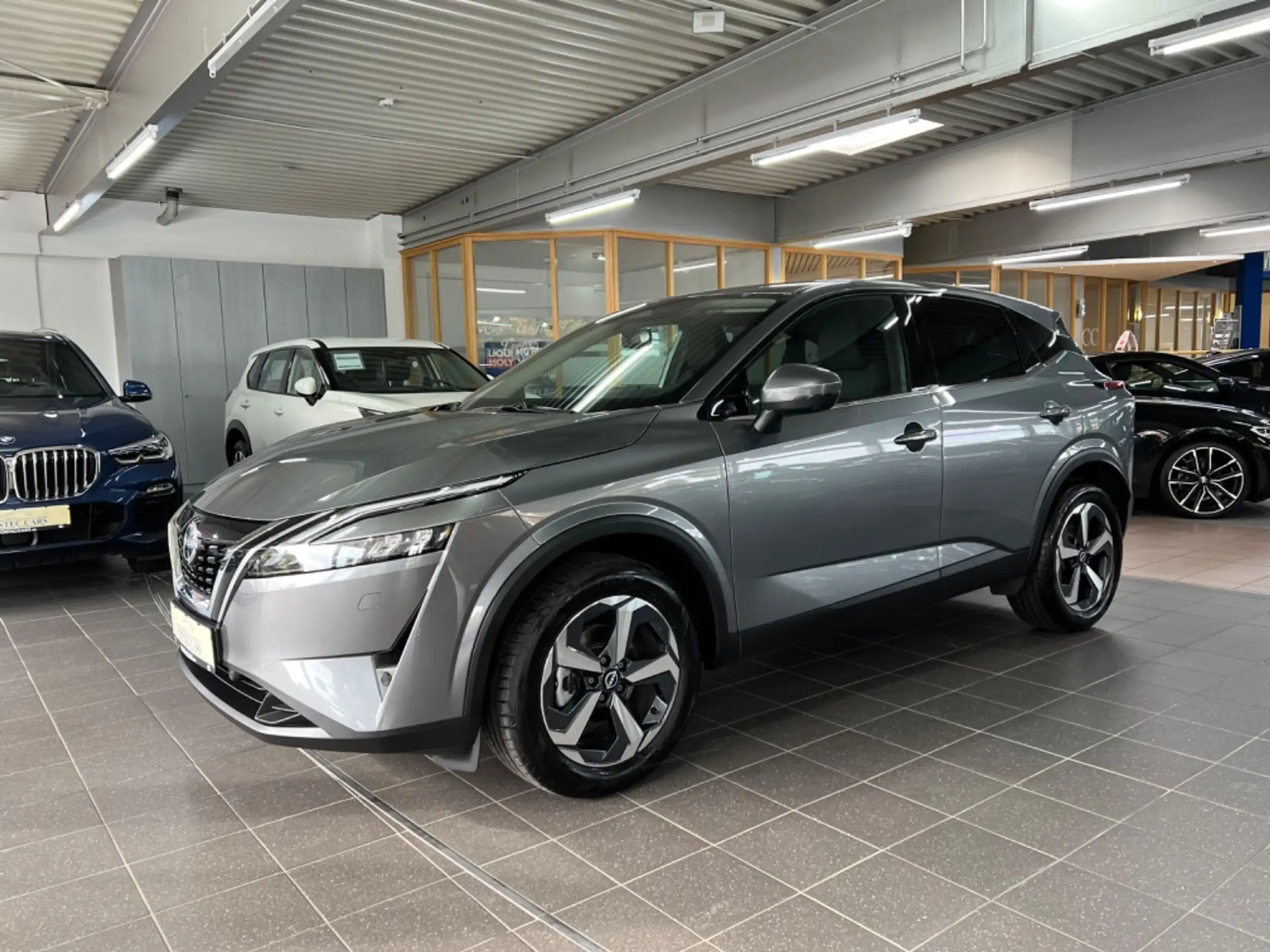 Nissan - Qashqai