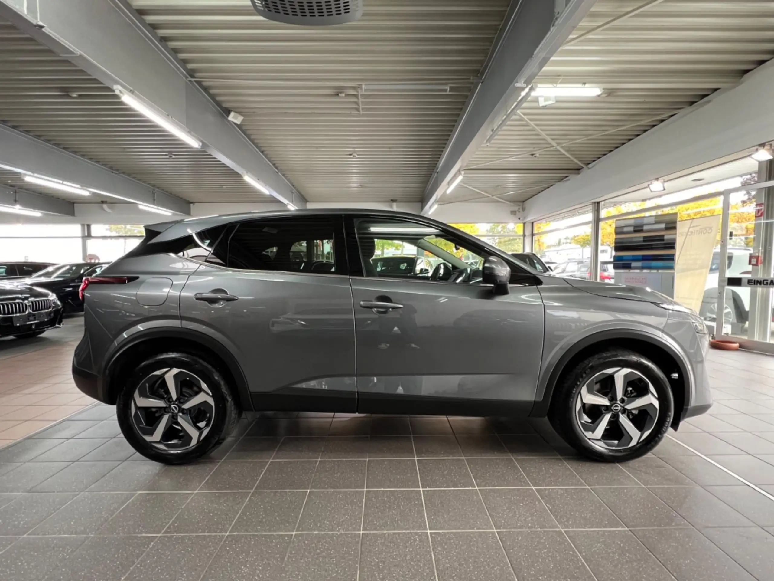 Nissan - Qashqai