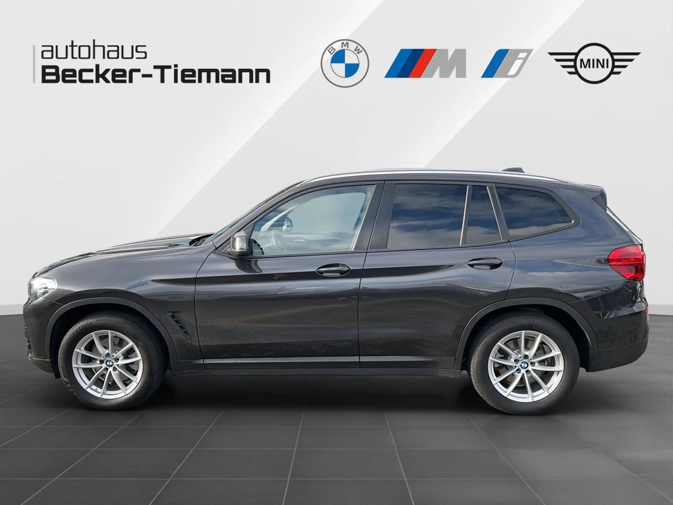 BMW - X3