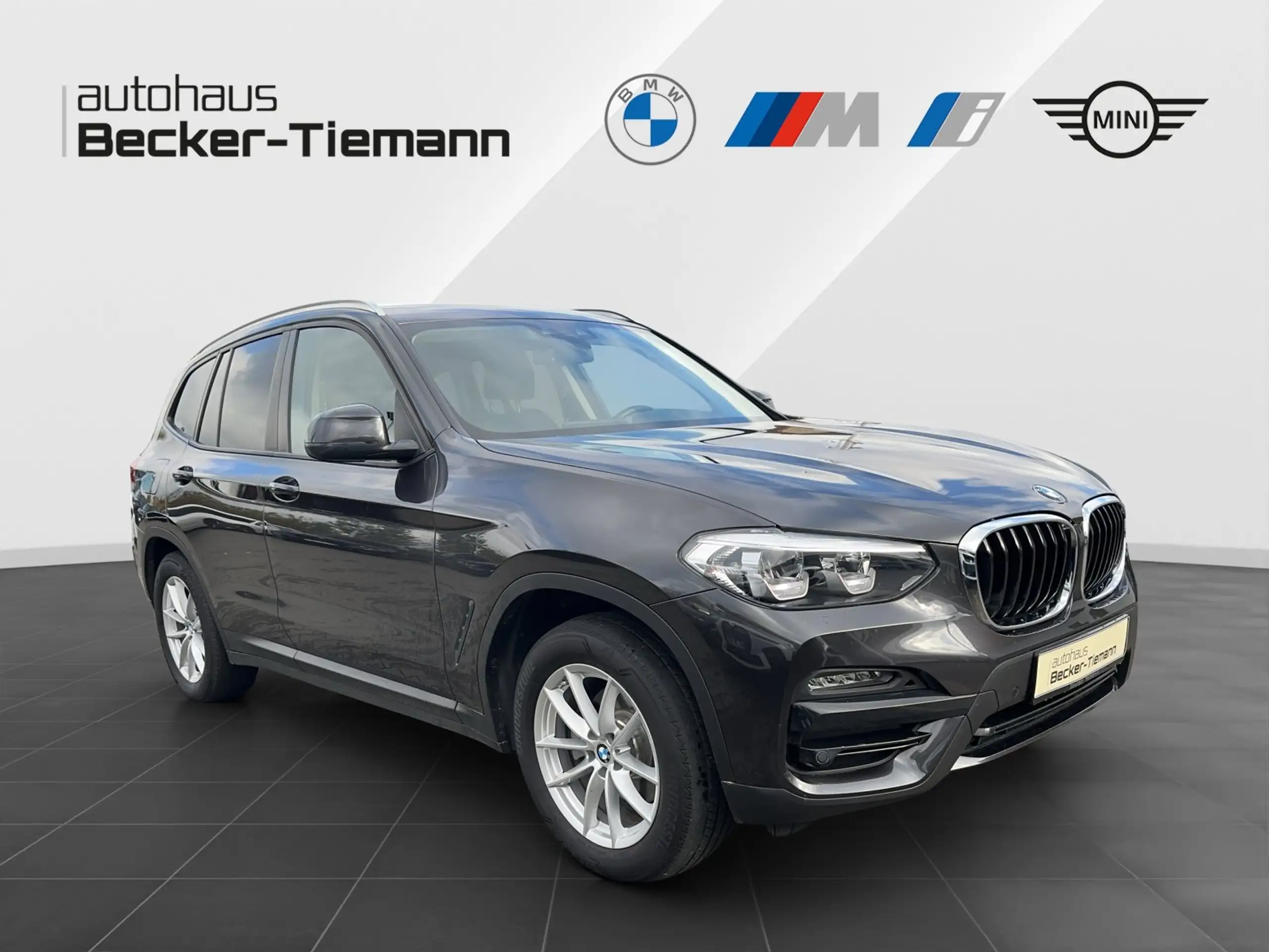 BMW - X3