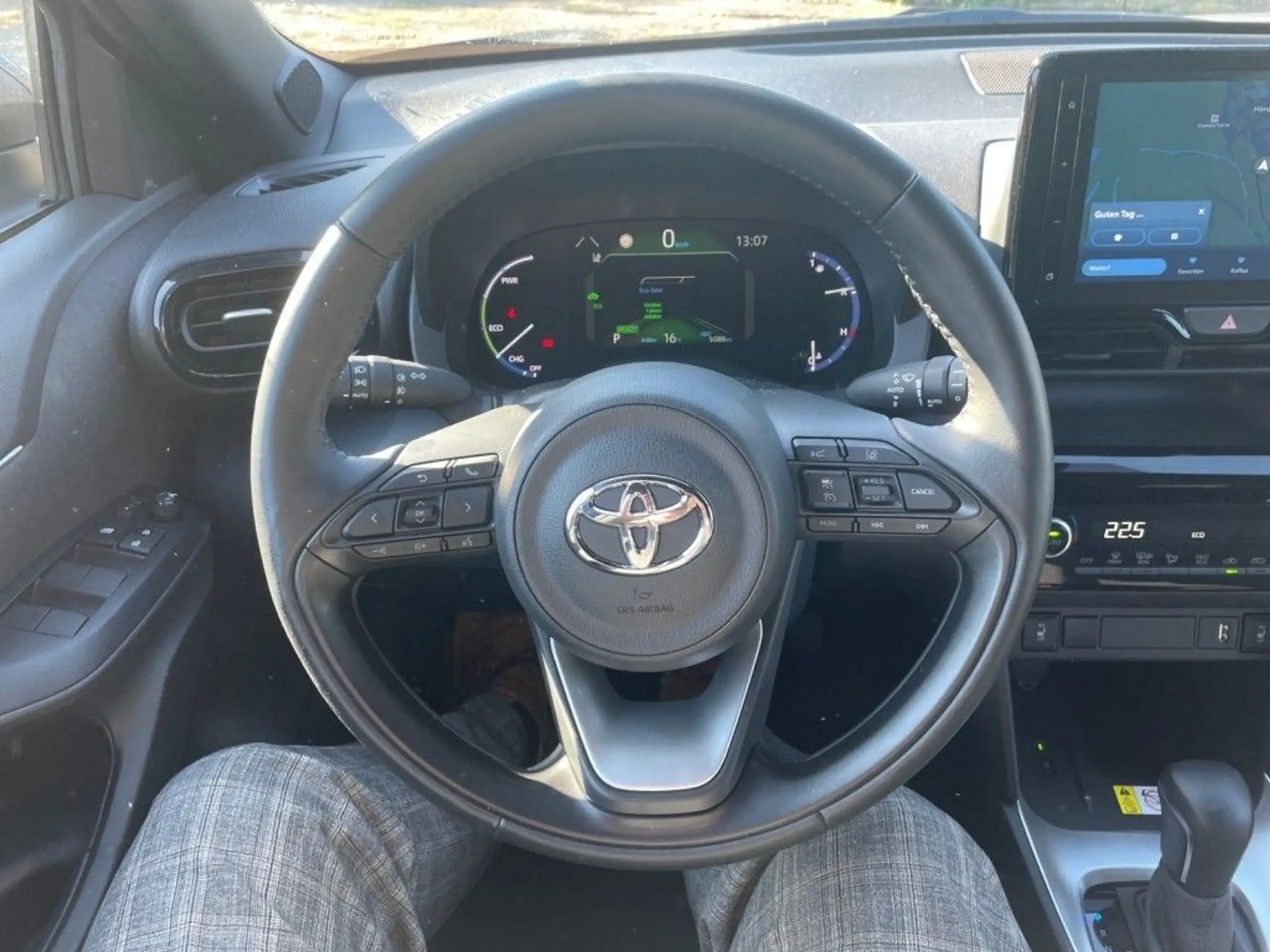 Toyota - Yaris Cross