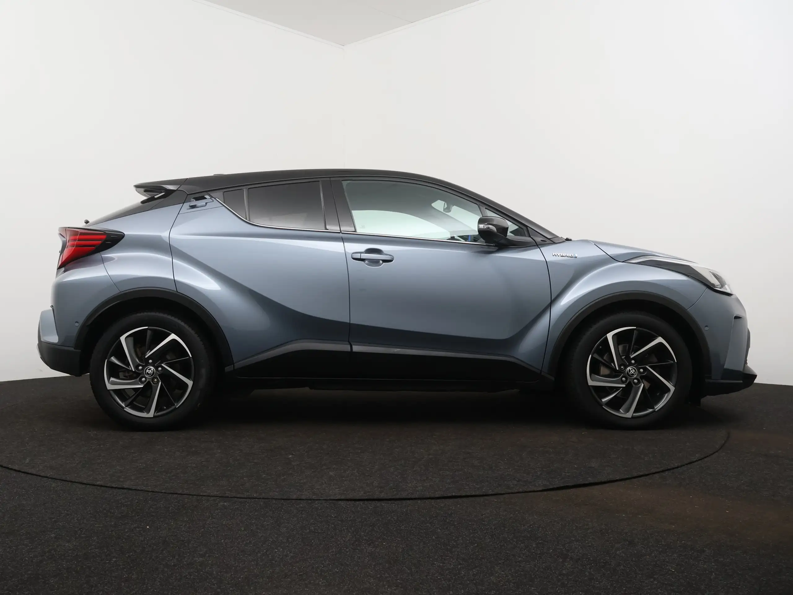 Toyota - C-HR