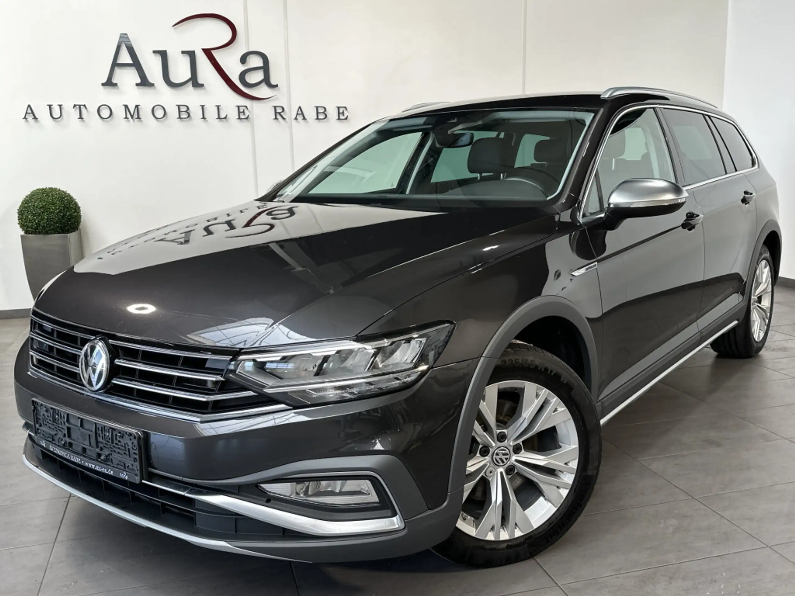 Volkswagen - Passat Alltrack