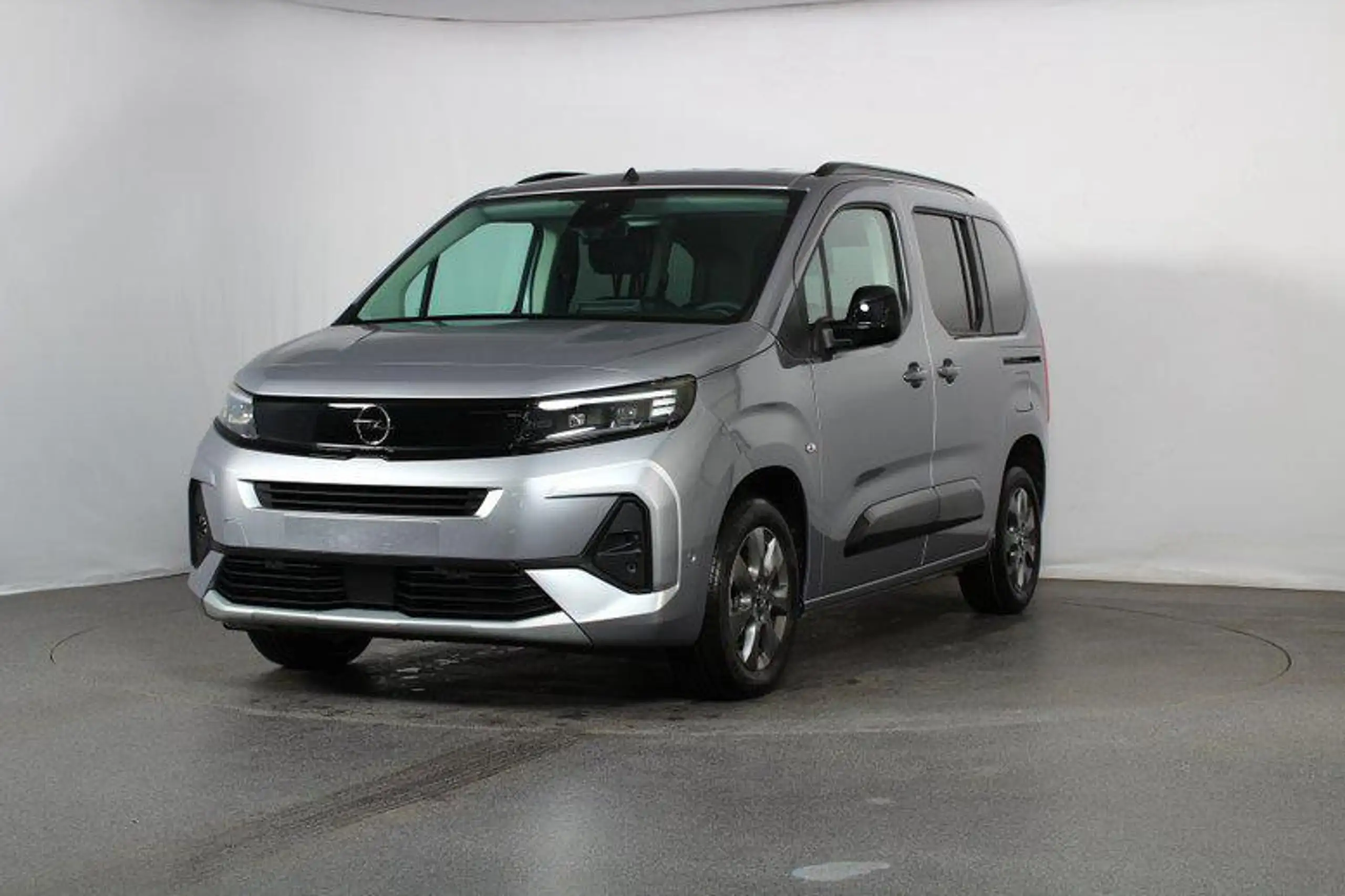 Opel Combo Life 2024