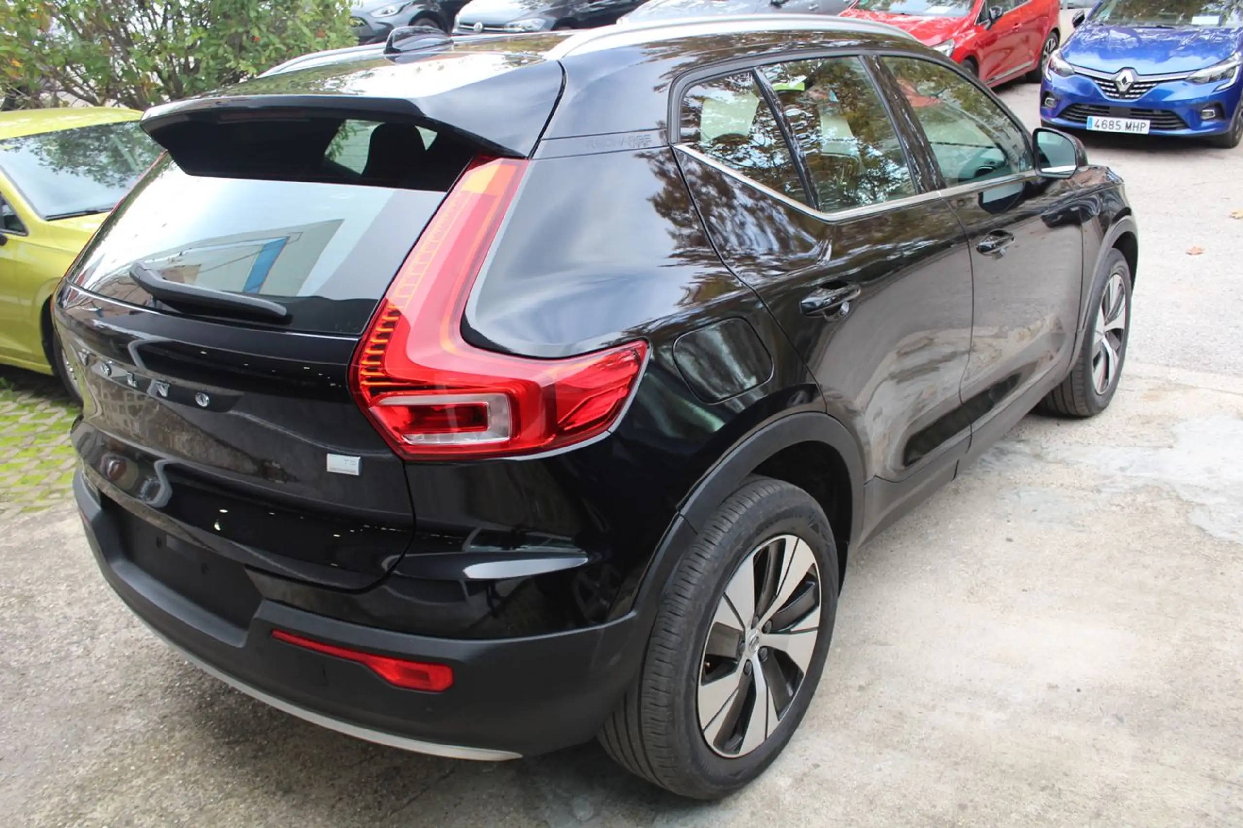 Volvo - XC40