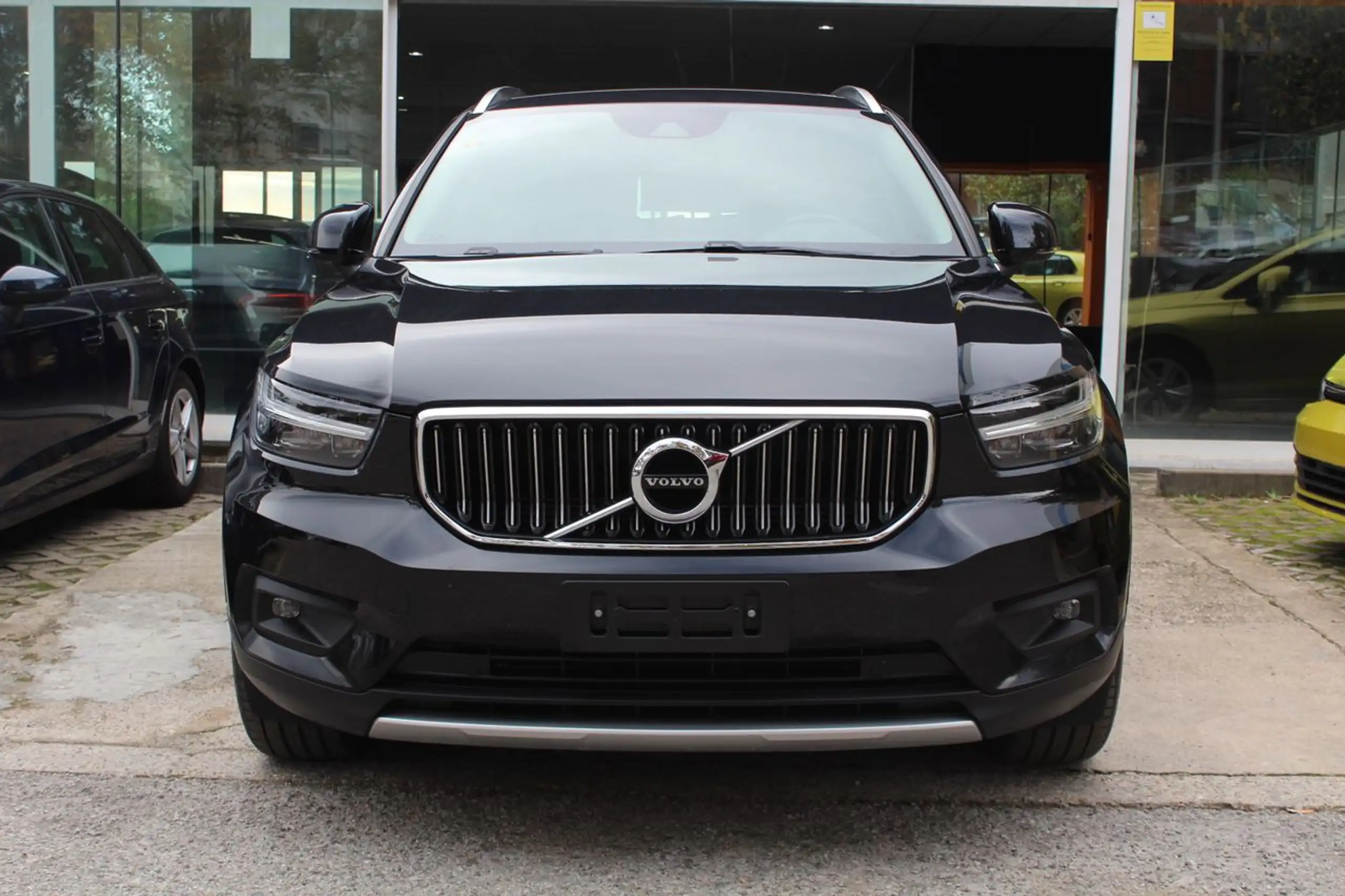 Volvo - XC40