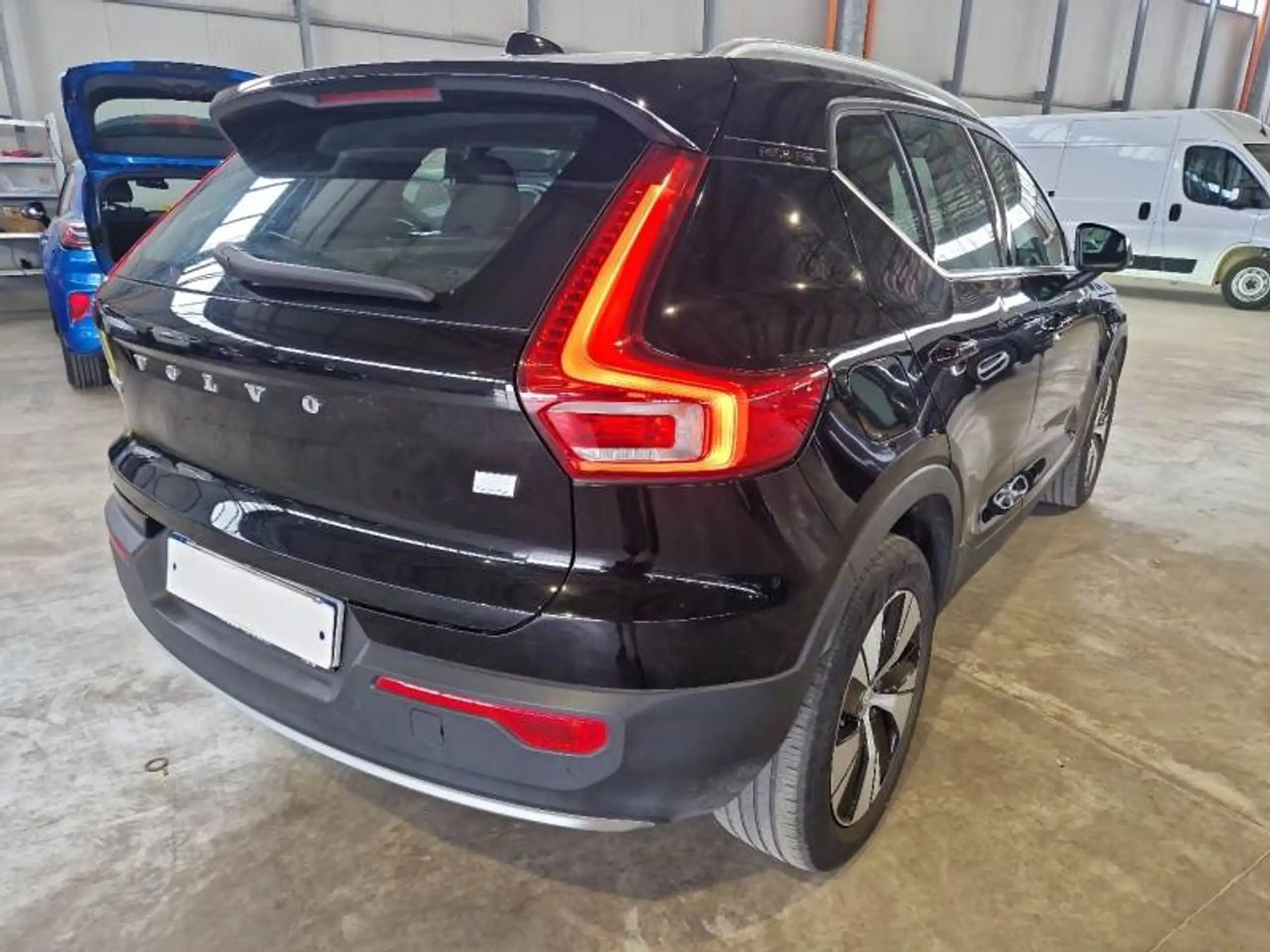 Volvo - XC40