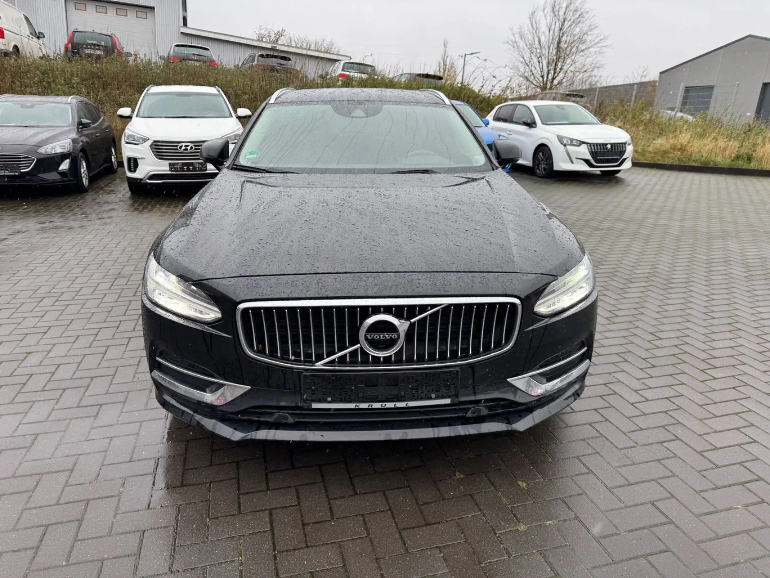 Volvo - V90