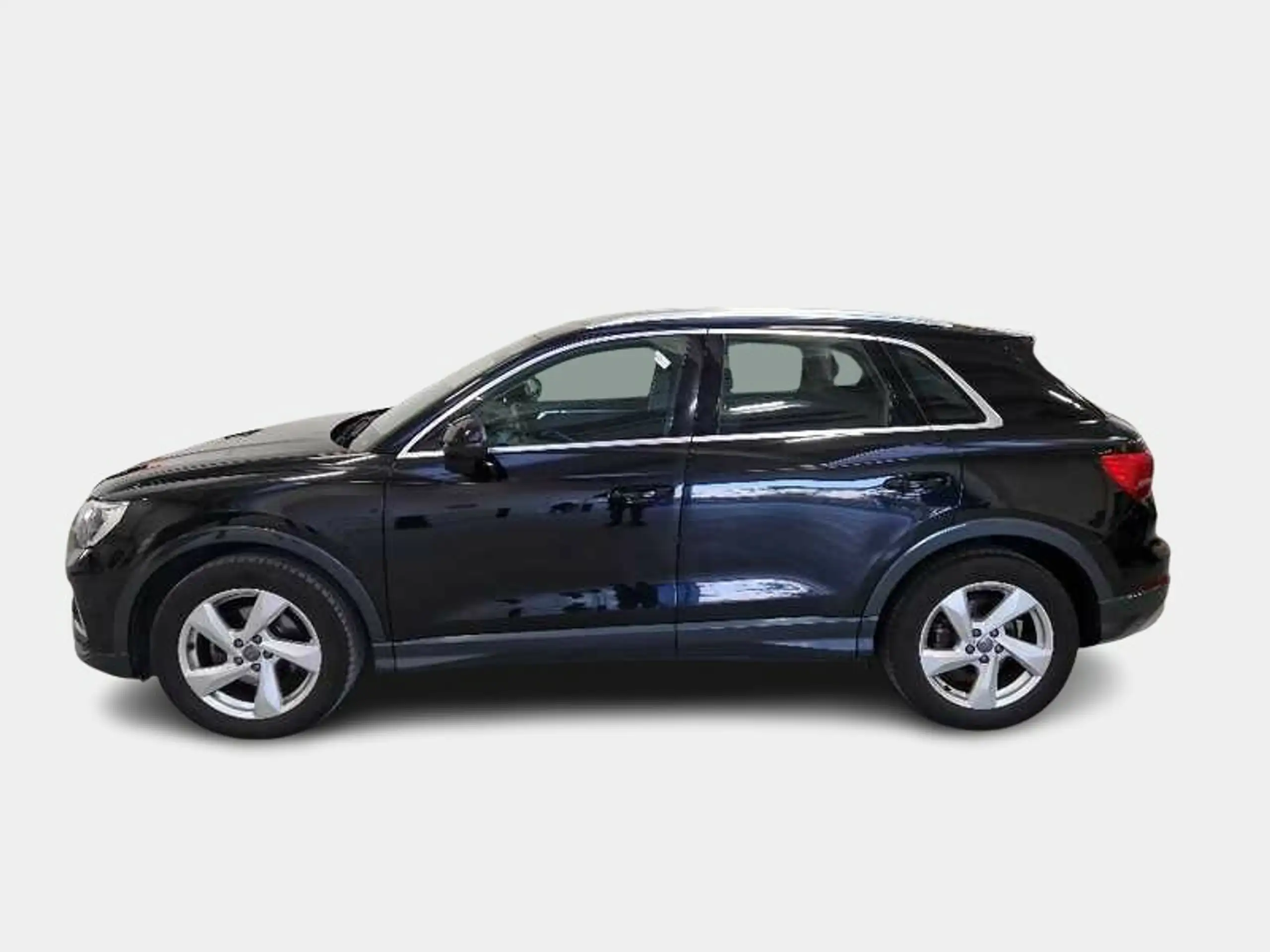 Audi - Q3