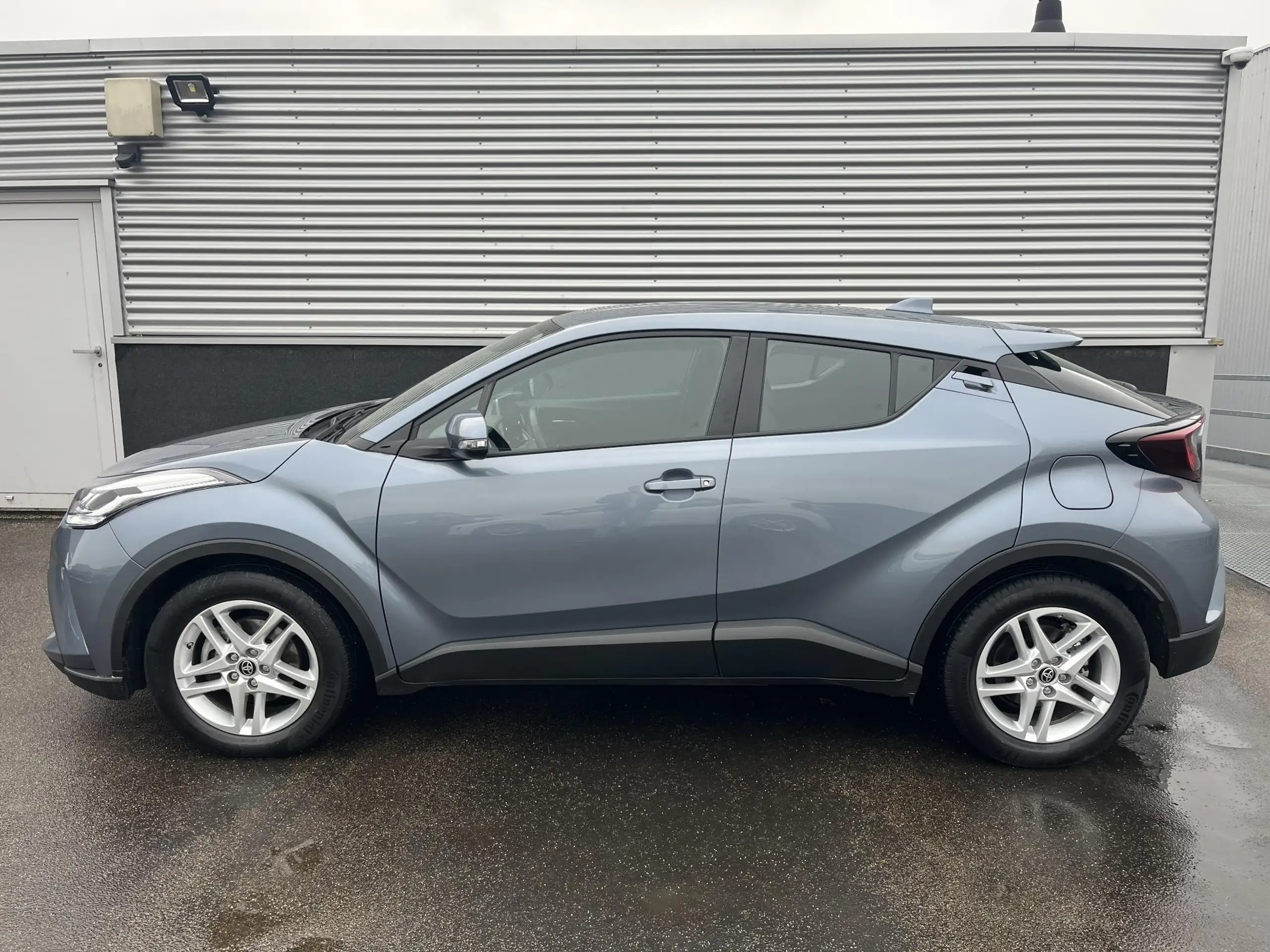 Toyota - C-HR