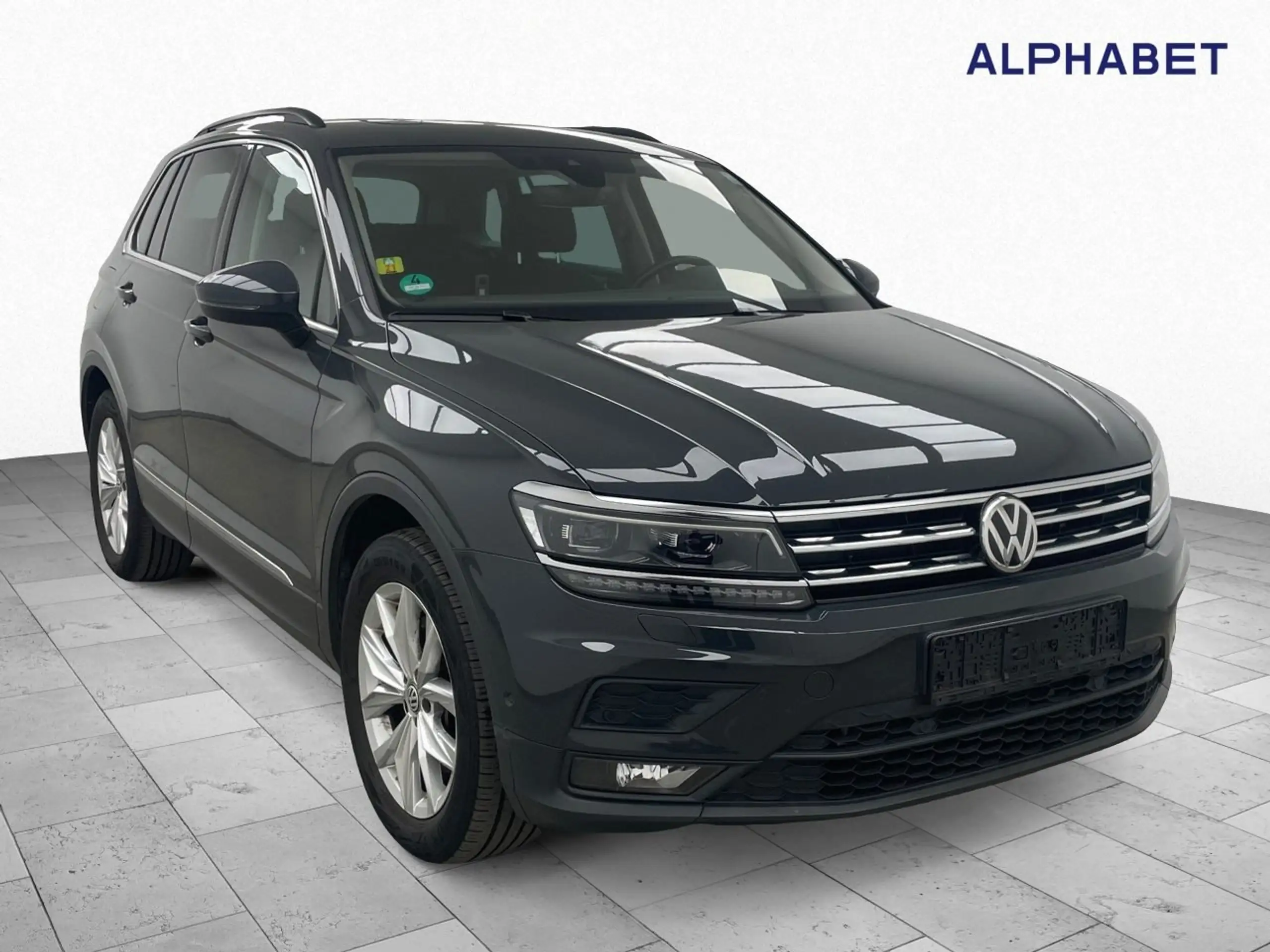 Volkswagen - Tiguan