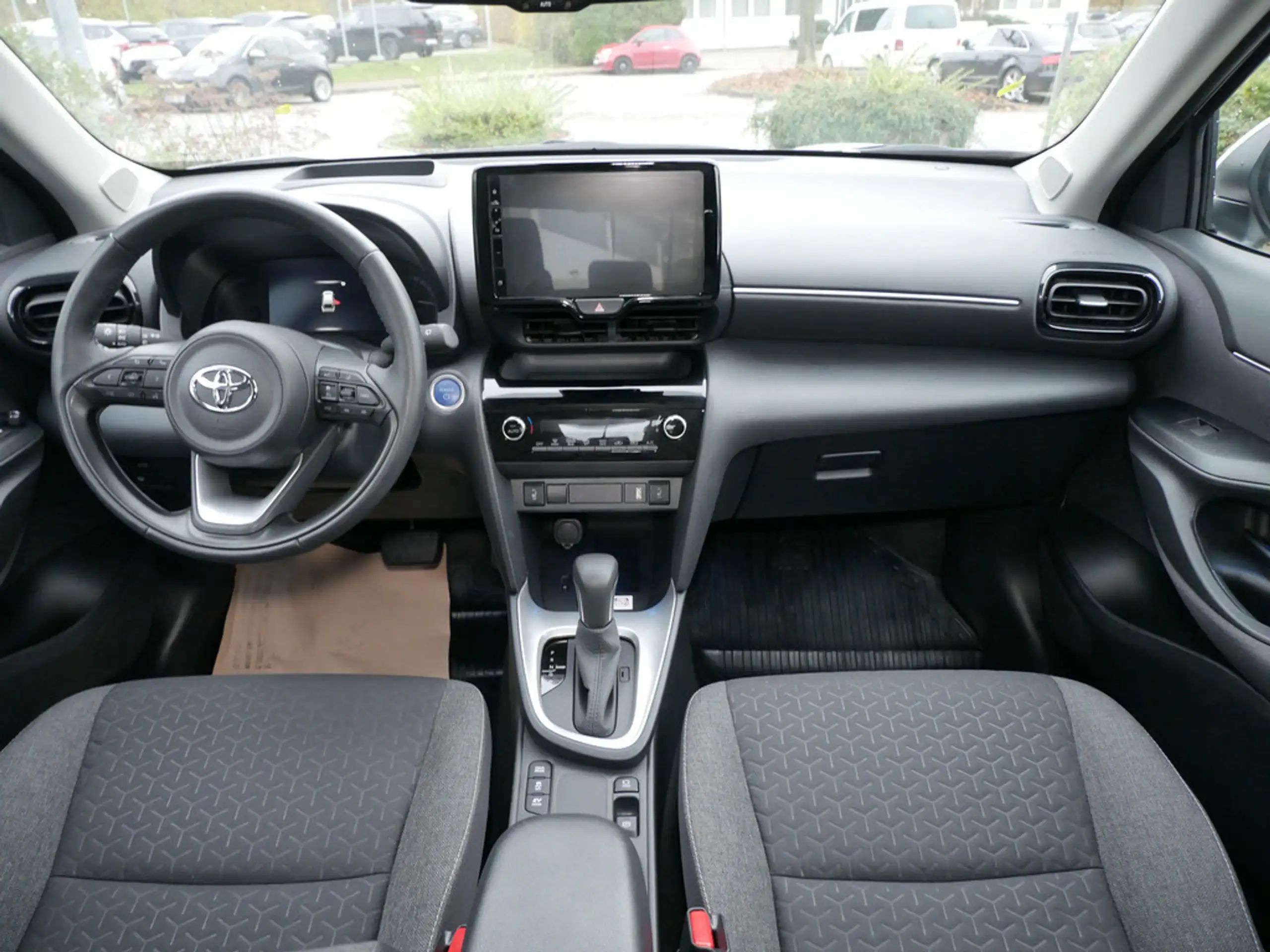 Toyota - Yaris Cross