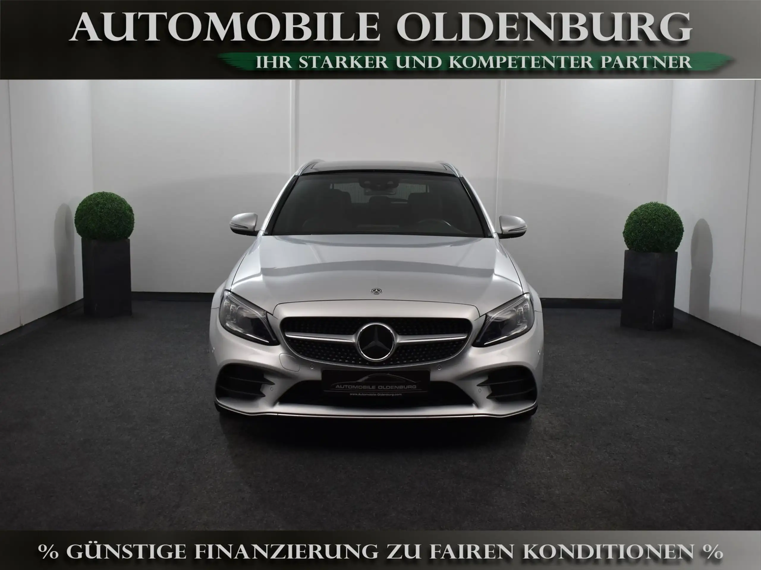 Mercedes-Benz - C 220