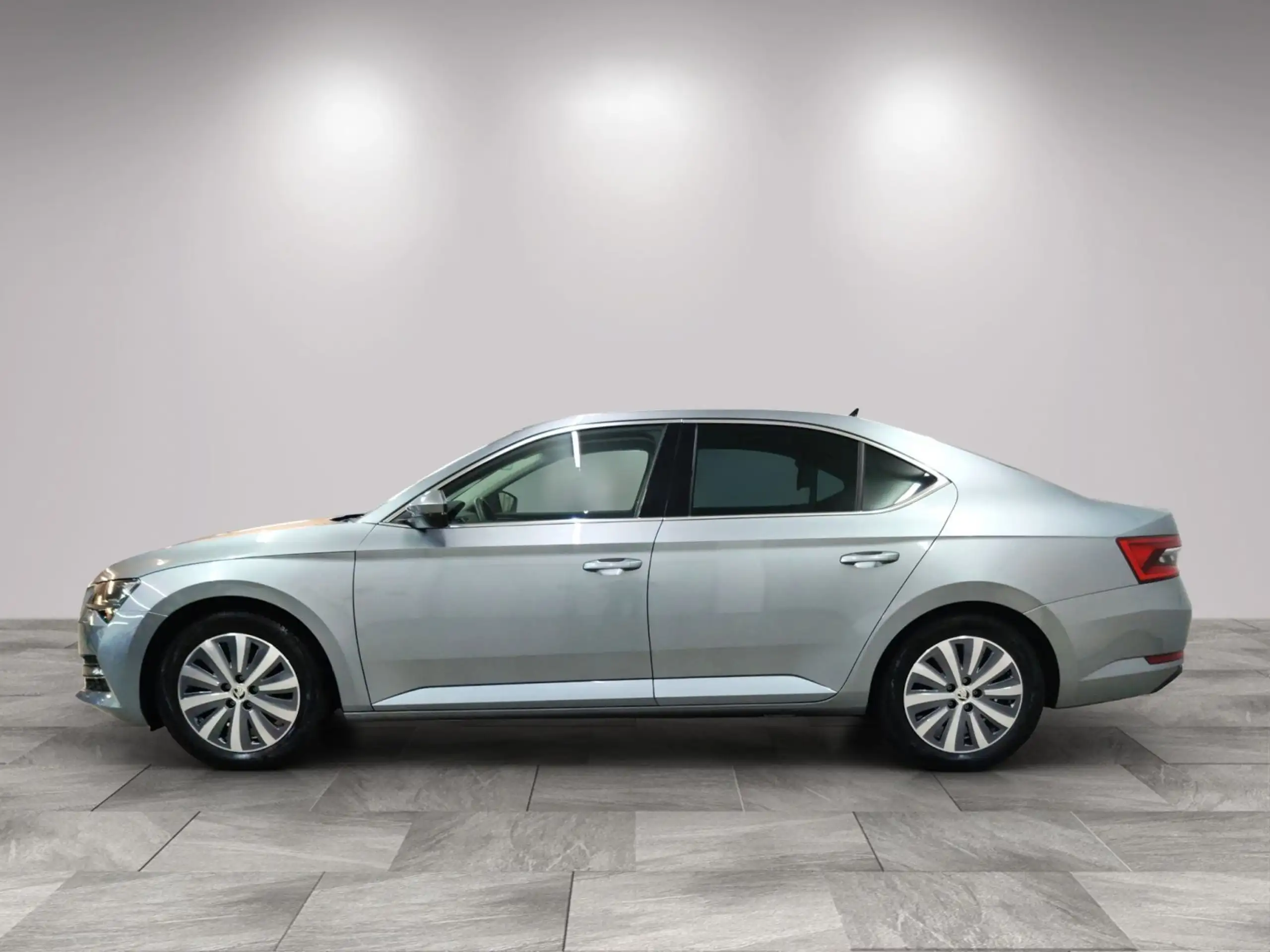 Skoda - Superb