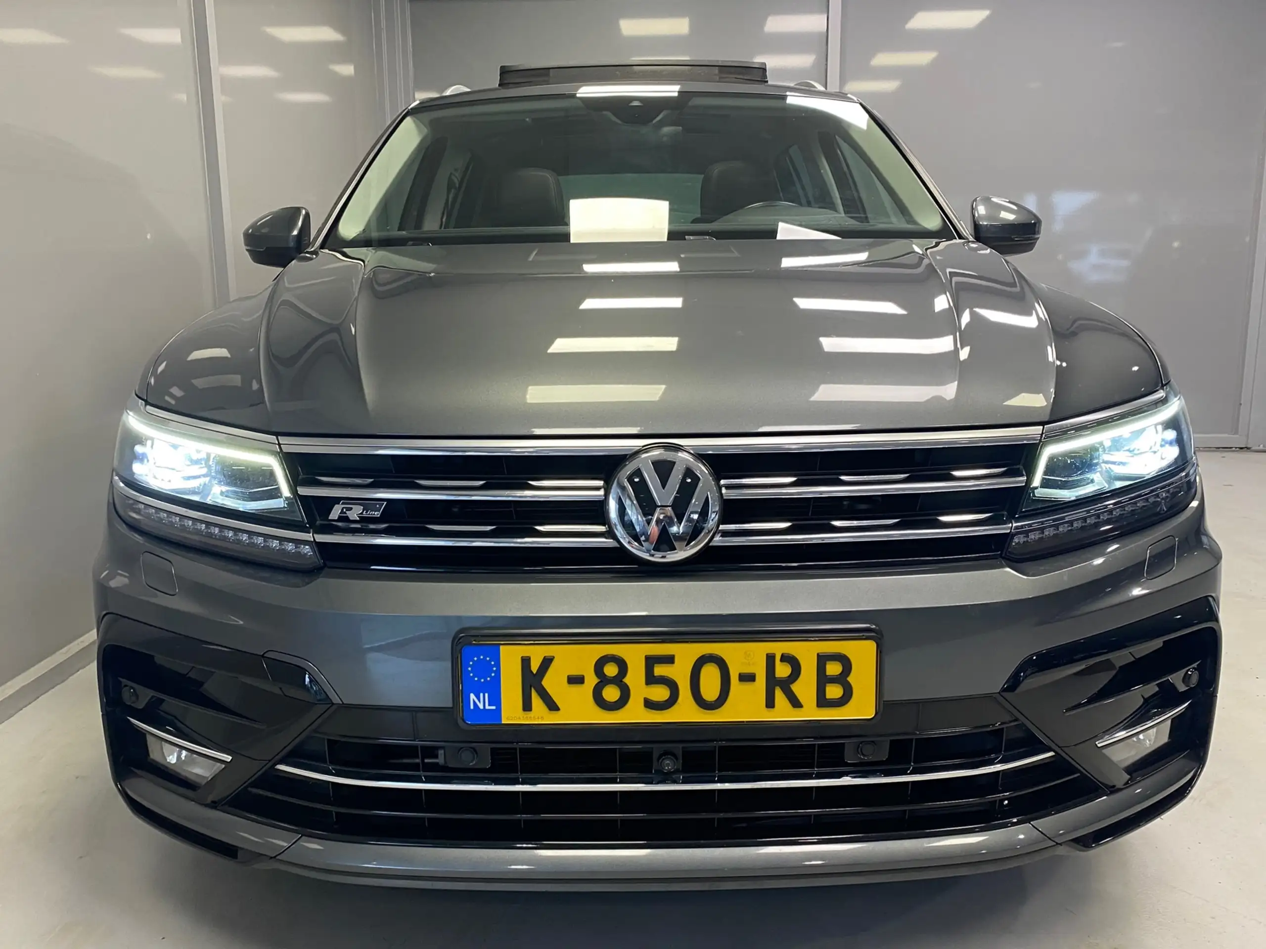 Volkswagen - Tiguan