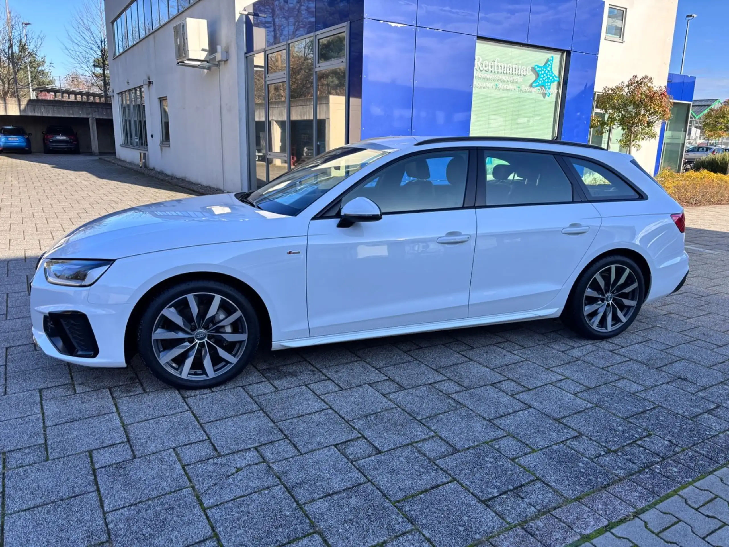 Audi - A4