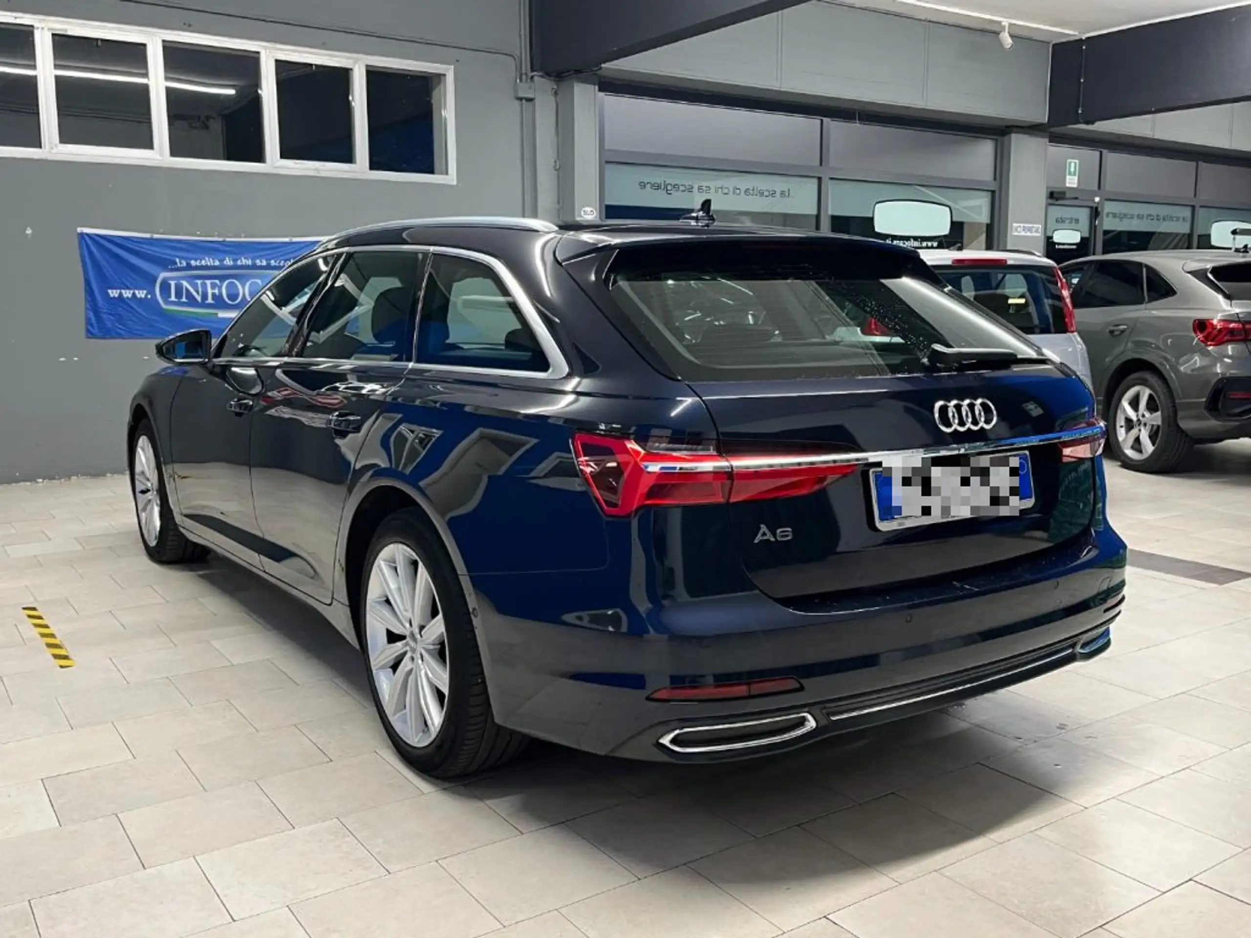 Audi - A6