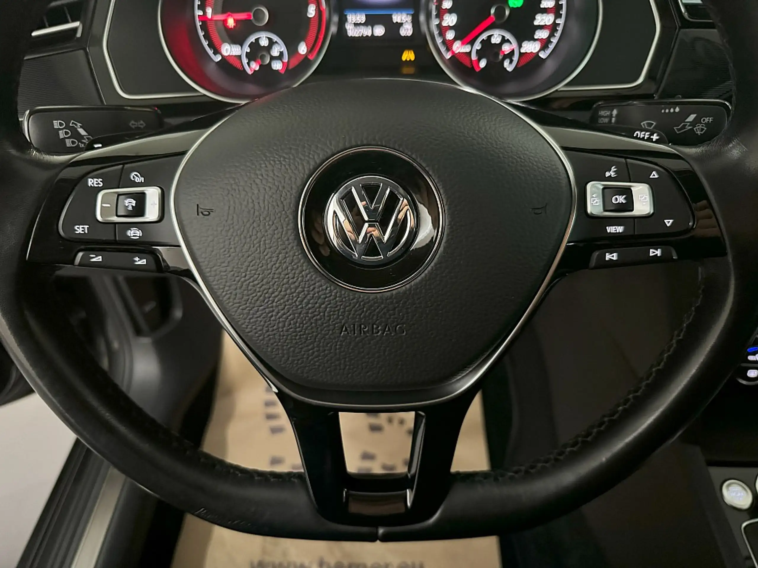 Volkswagen - Arteon