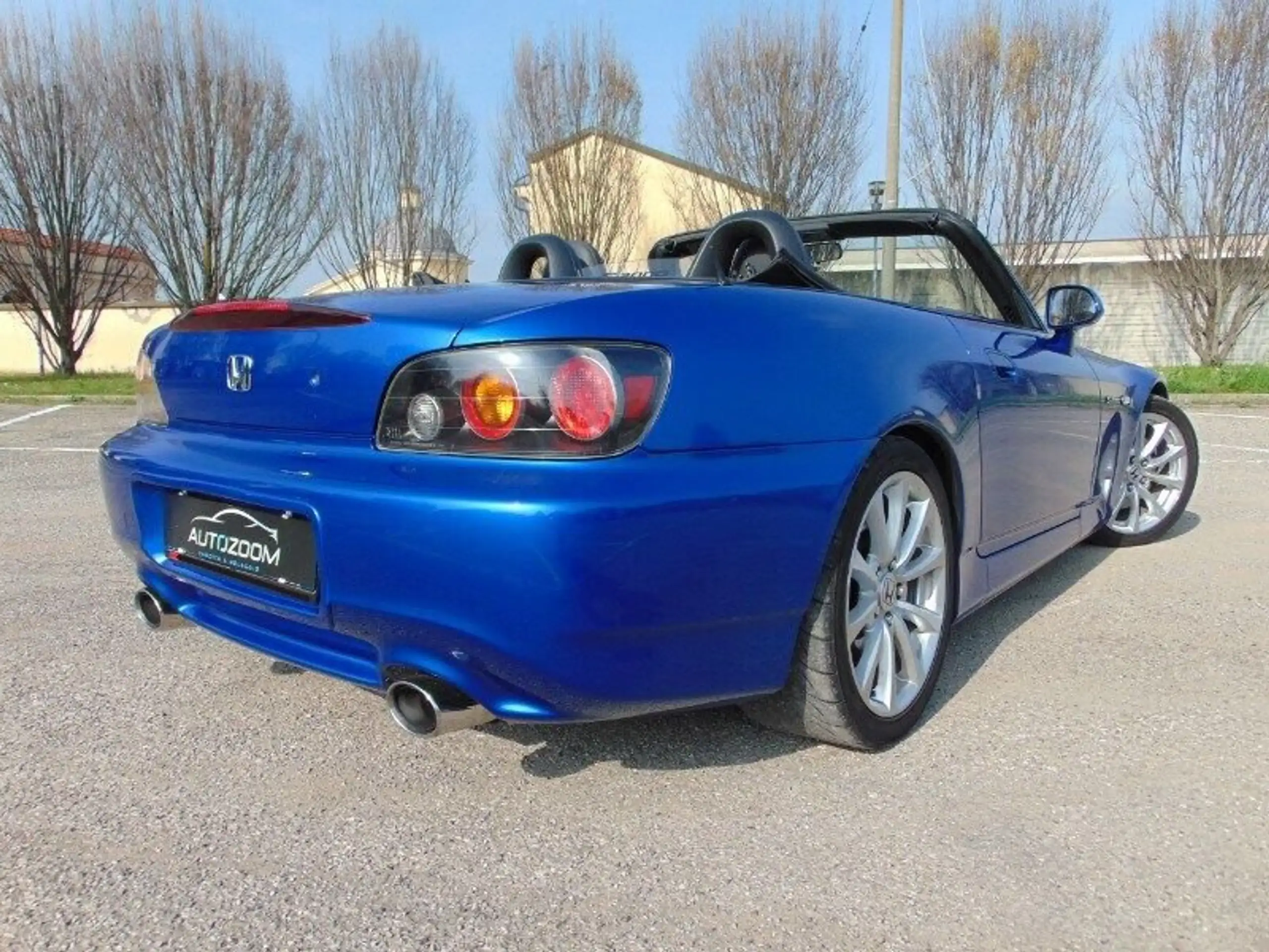 Honda - S 2000