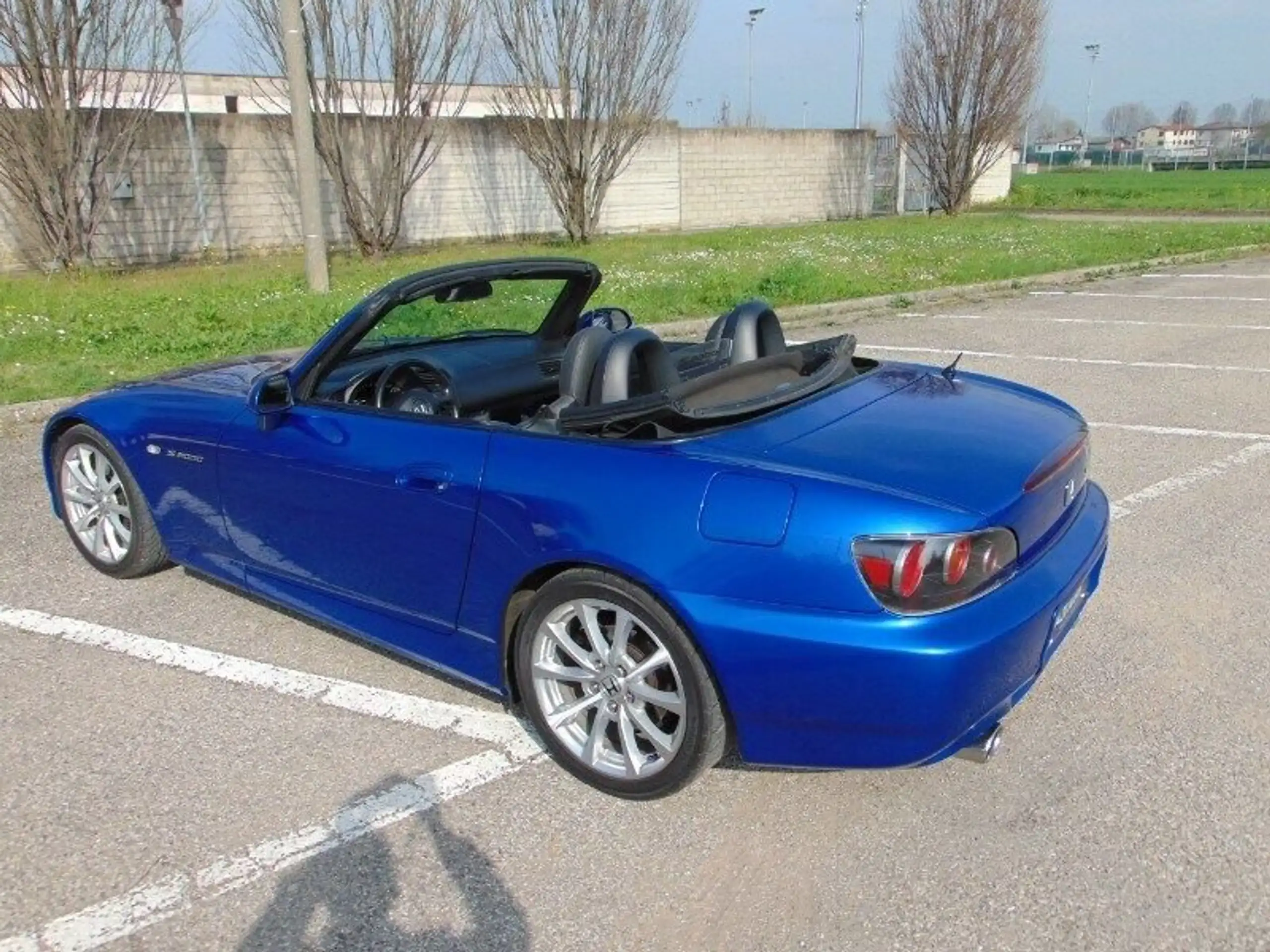 Honda - S 2000