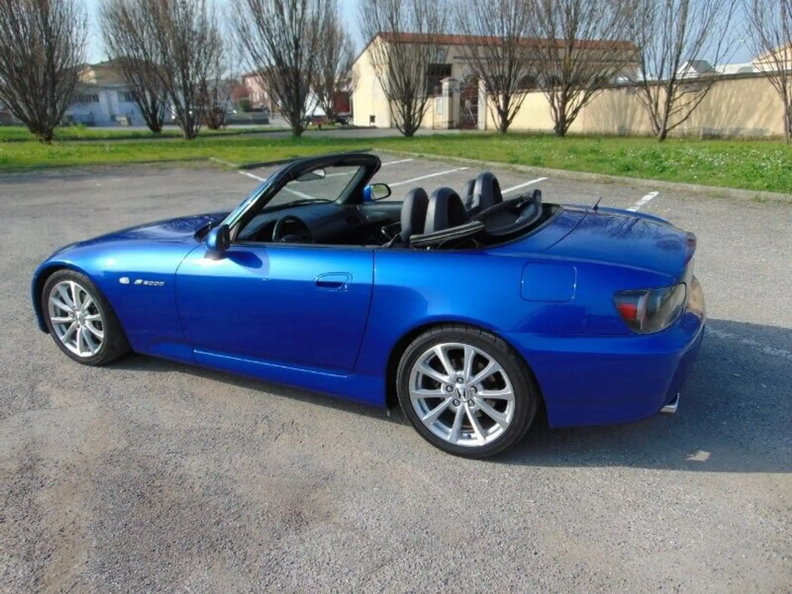 Honda - S 2000