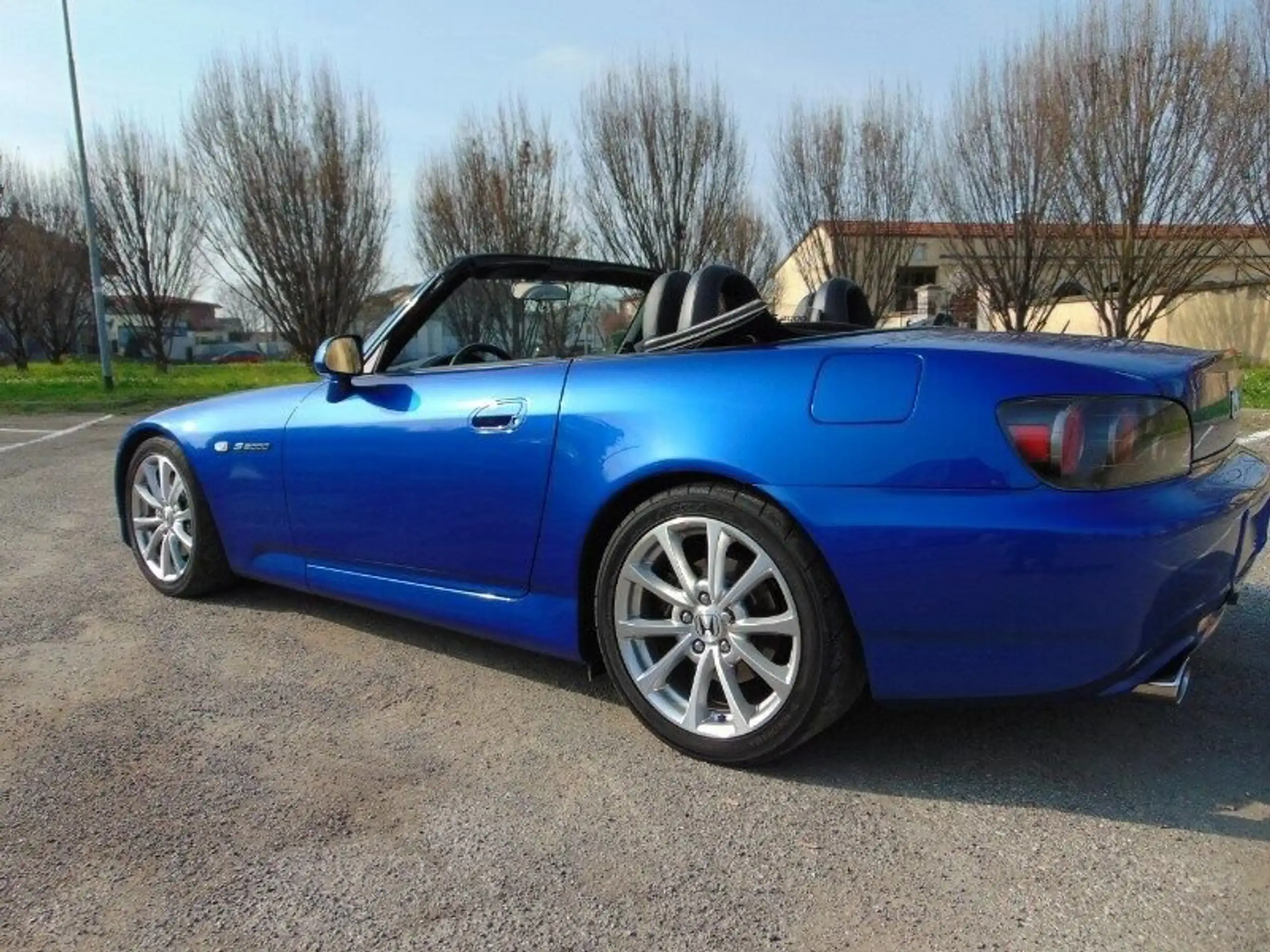 Honda - S 2000