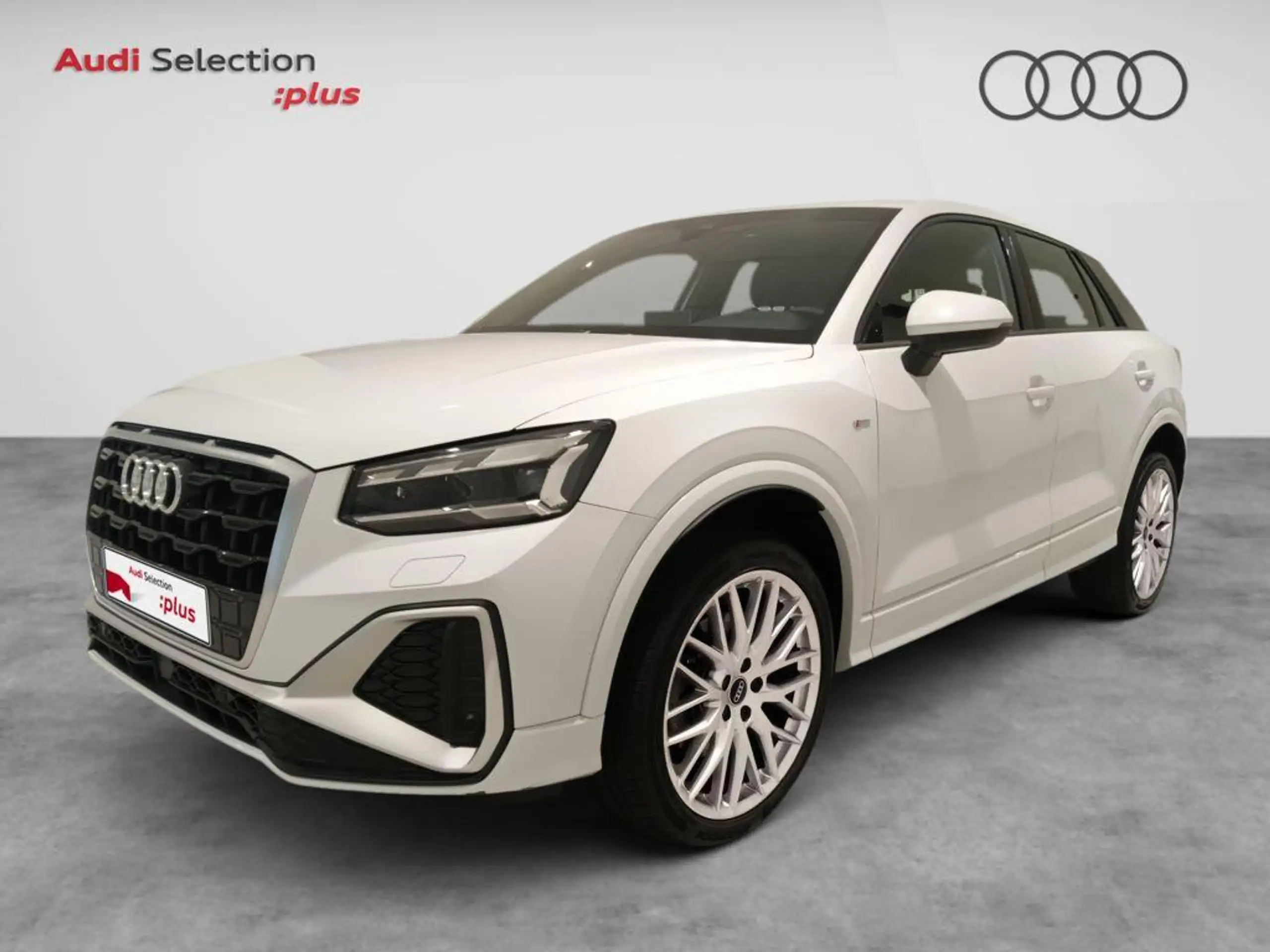 Audi - Q2