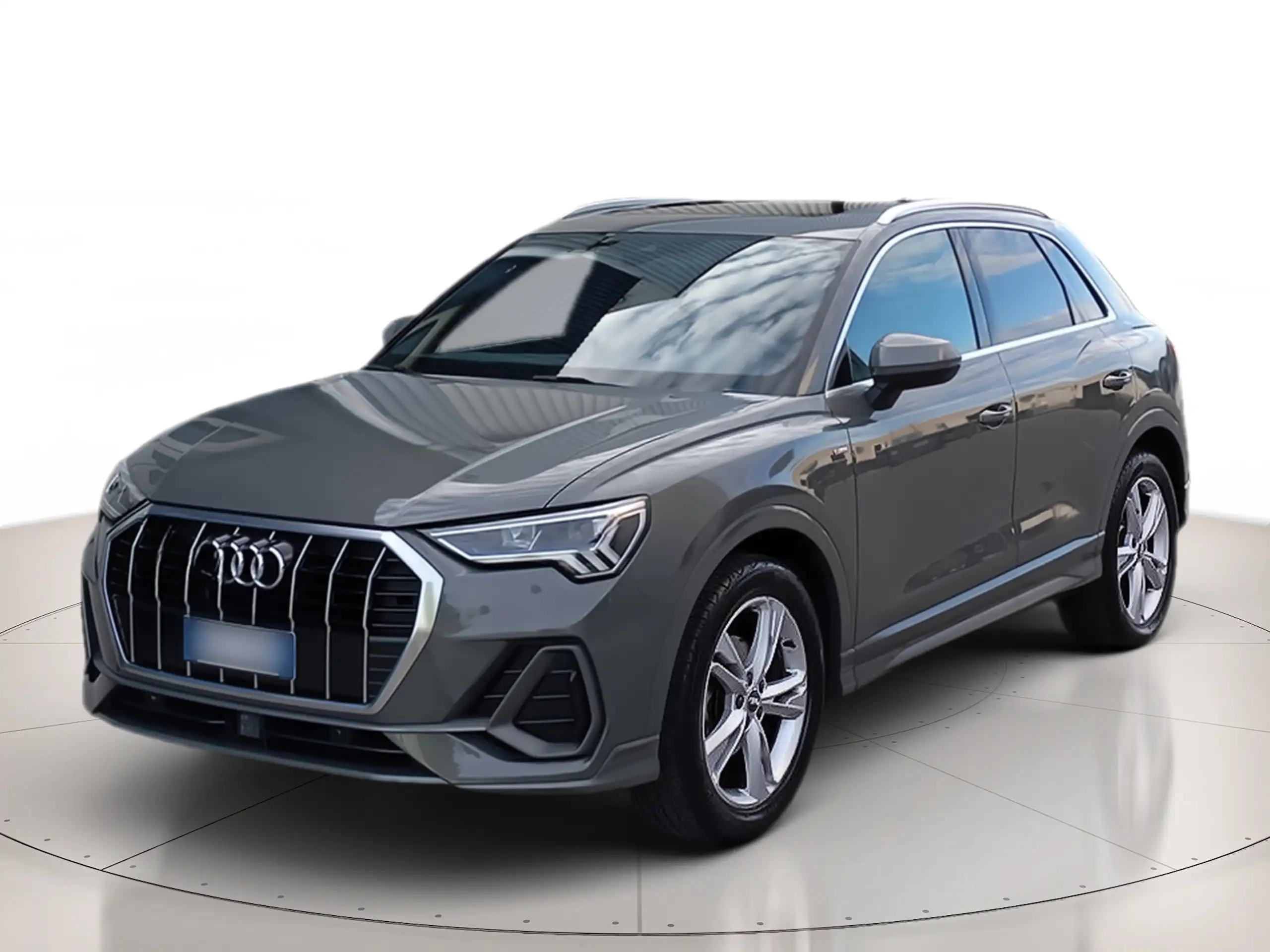 Audi - Q3