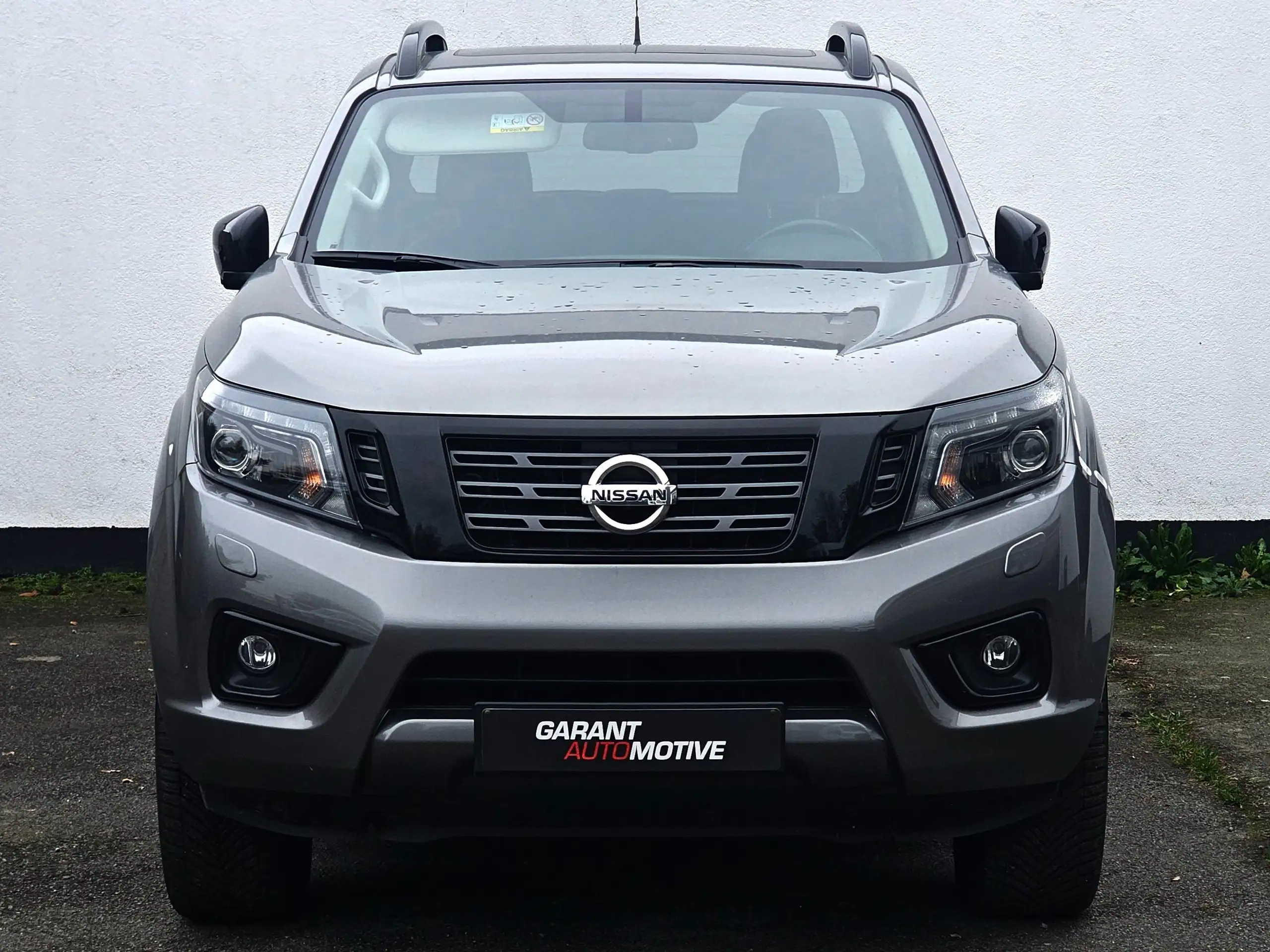 Nissan - Navara