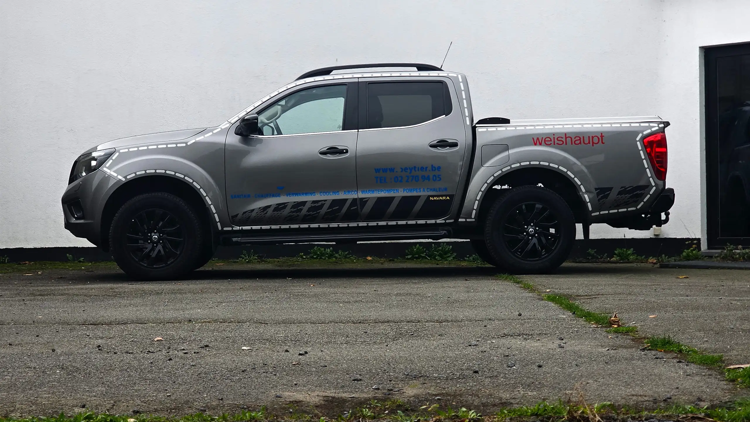 Nissan - Navara