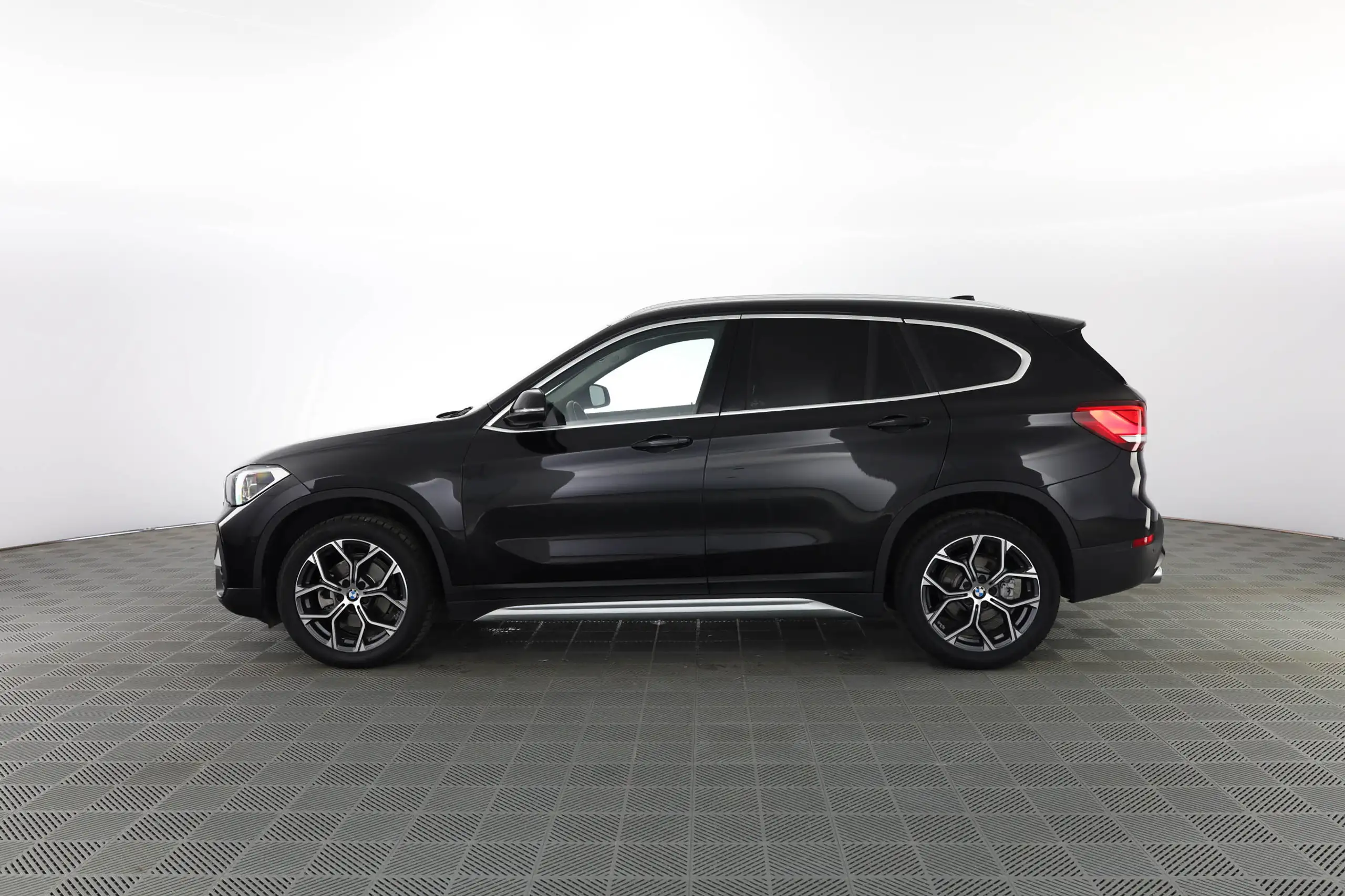 BMW - X1