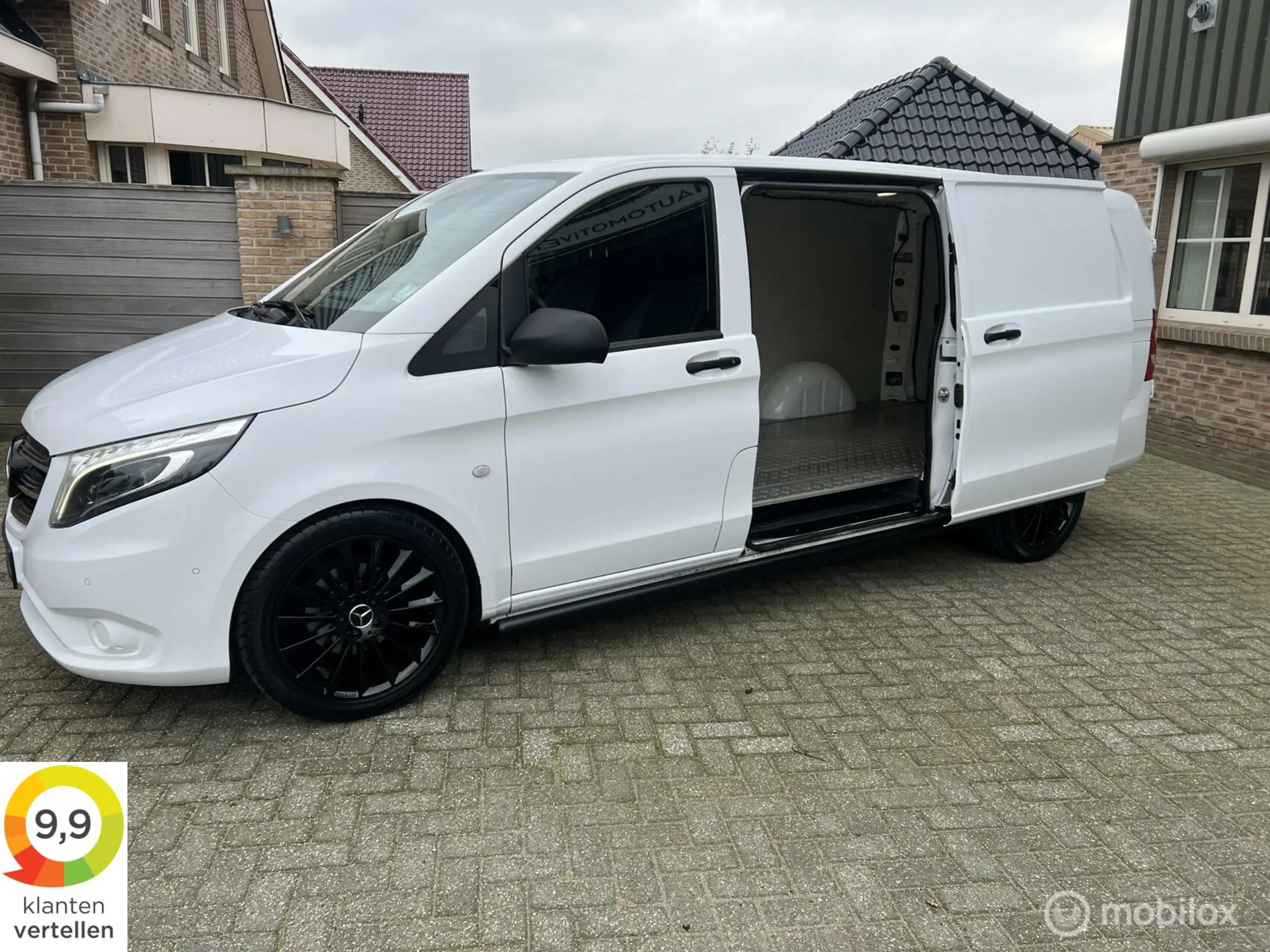 Mercedes-Benz - Vito