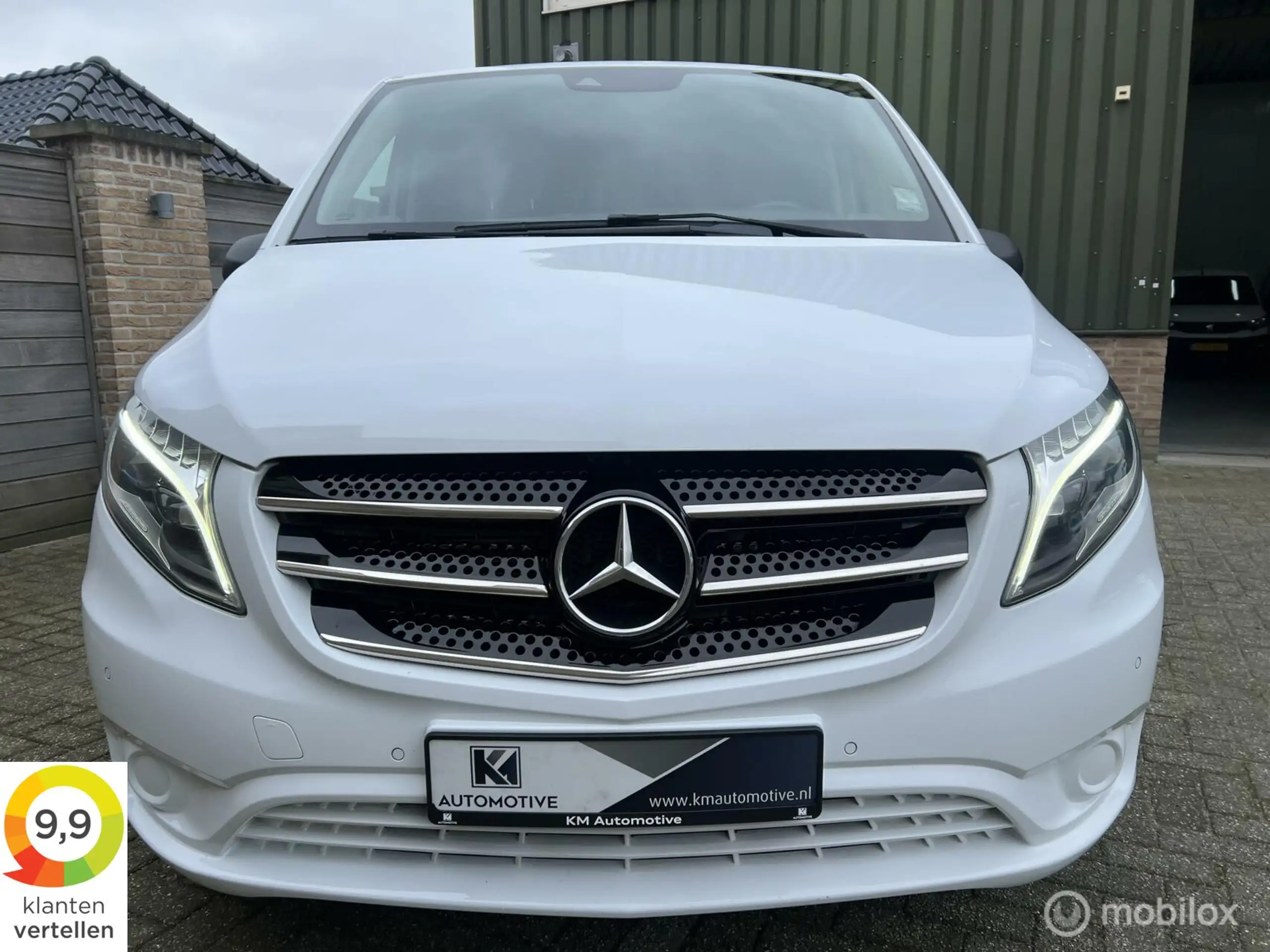 Mercedes-Benz - Vito