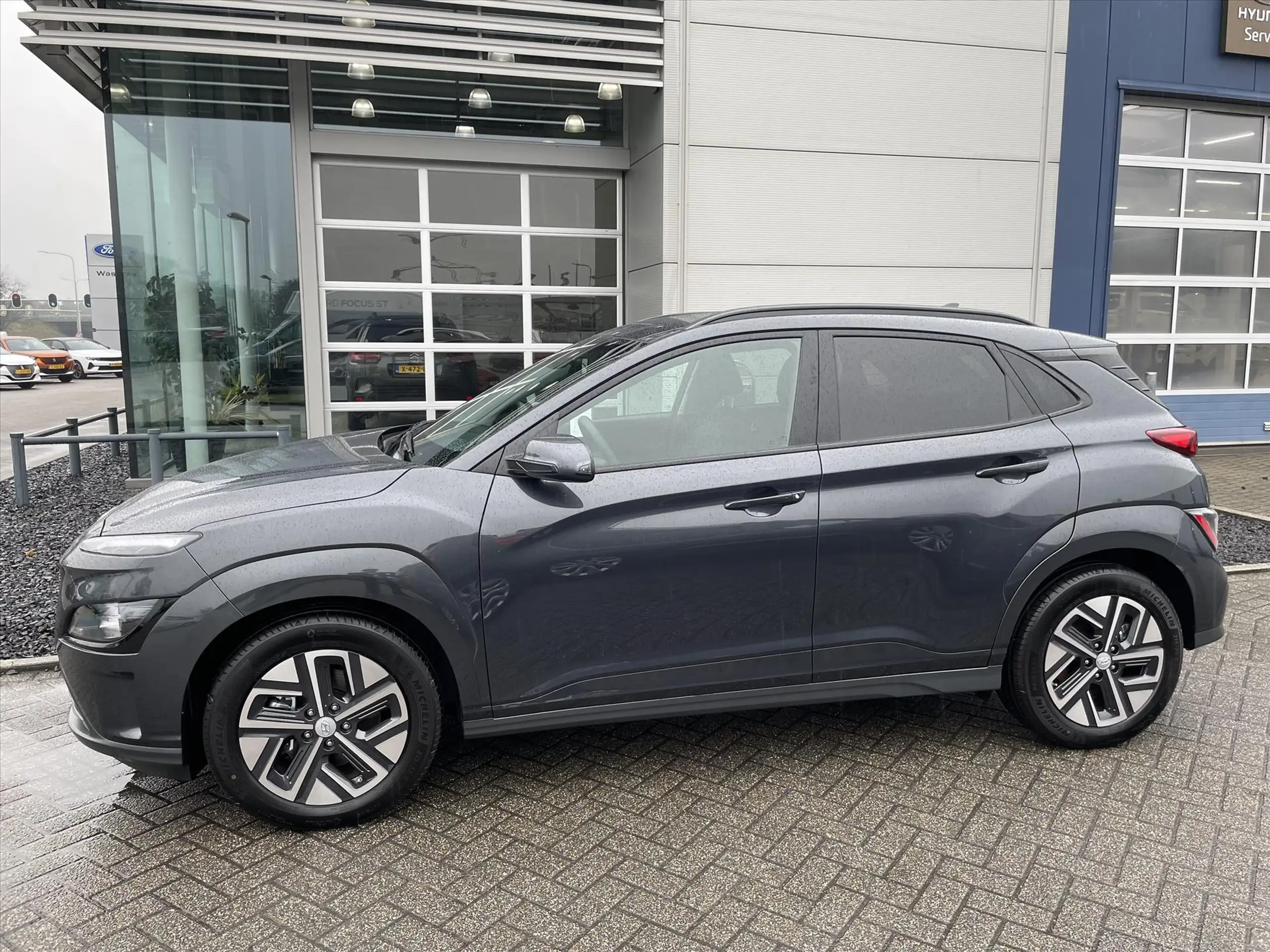 Hyundai - KONA