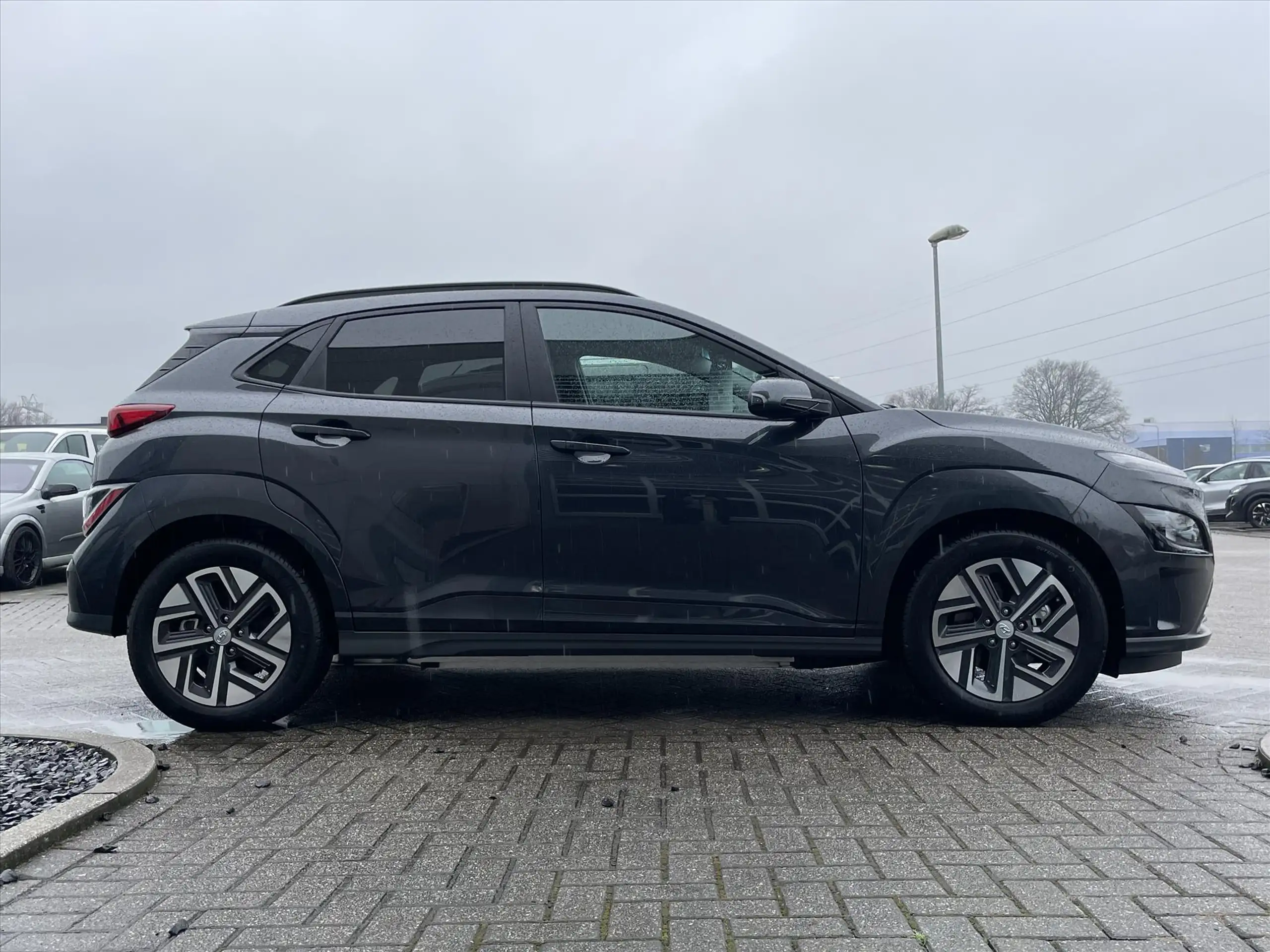 Hyundai - KONA