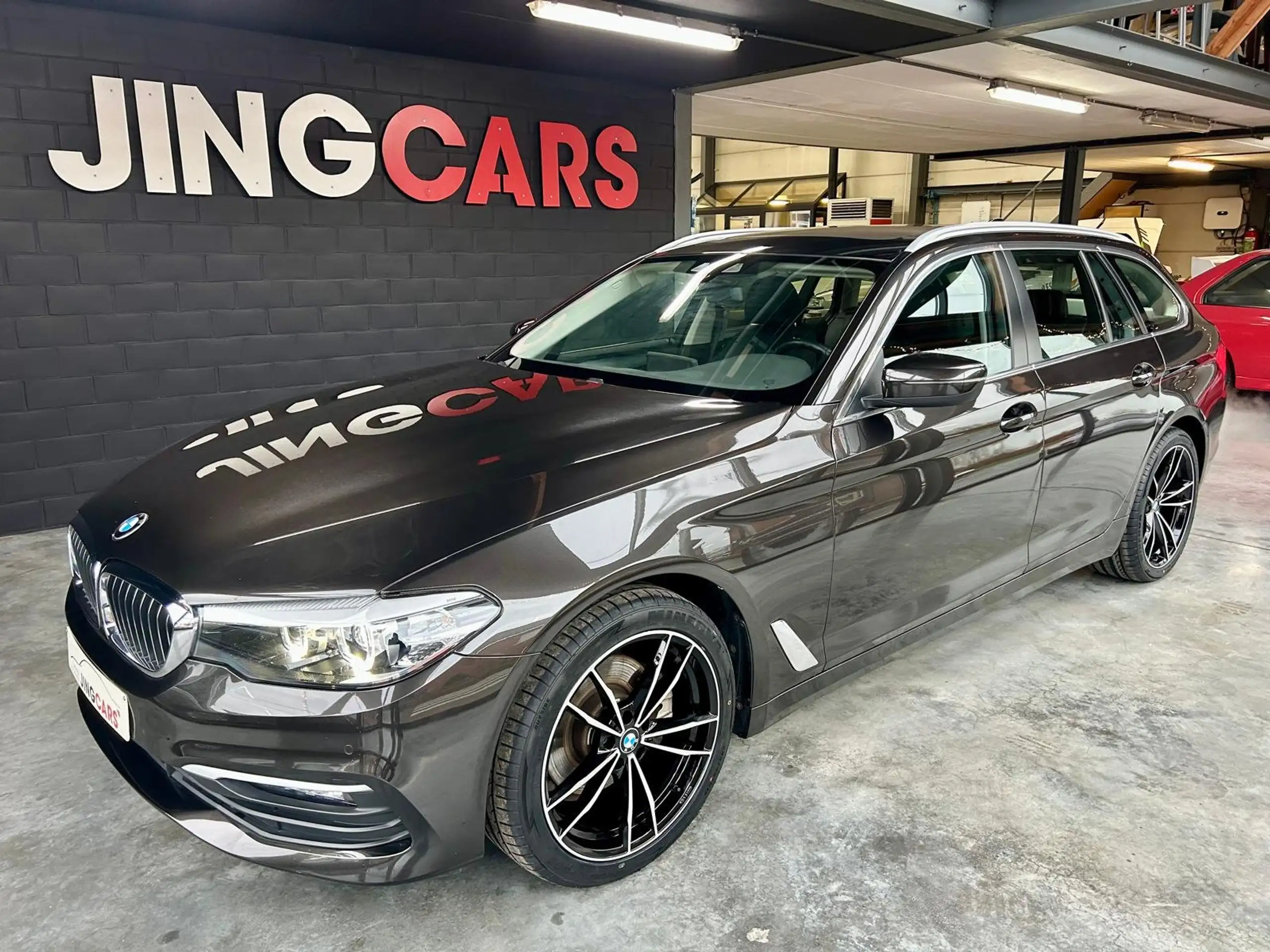 BMW 520 2019