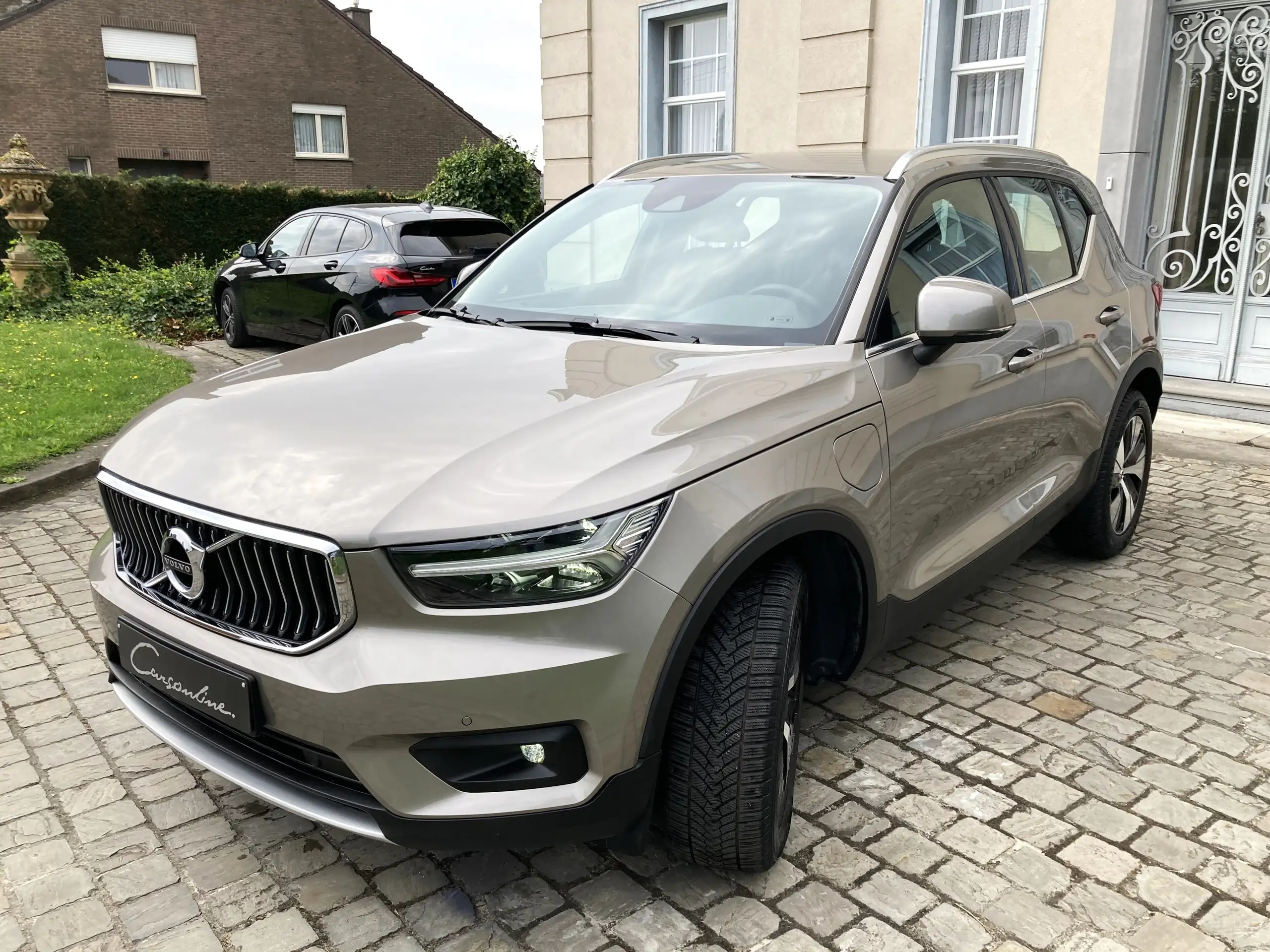 Volvo - XC40