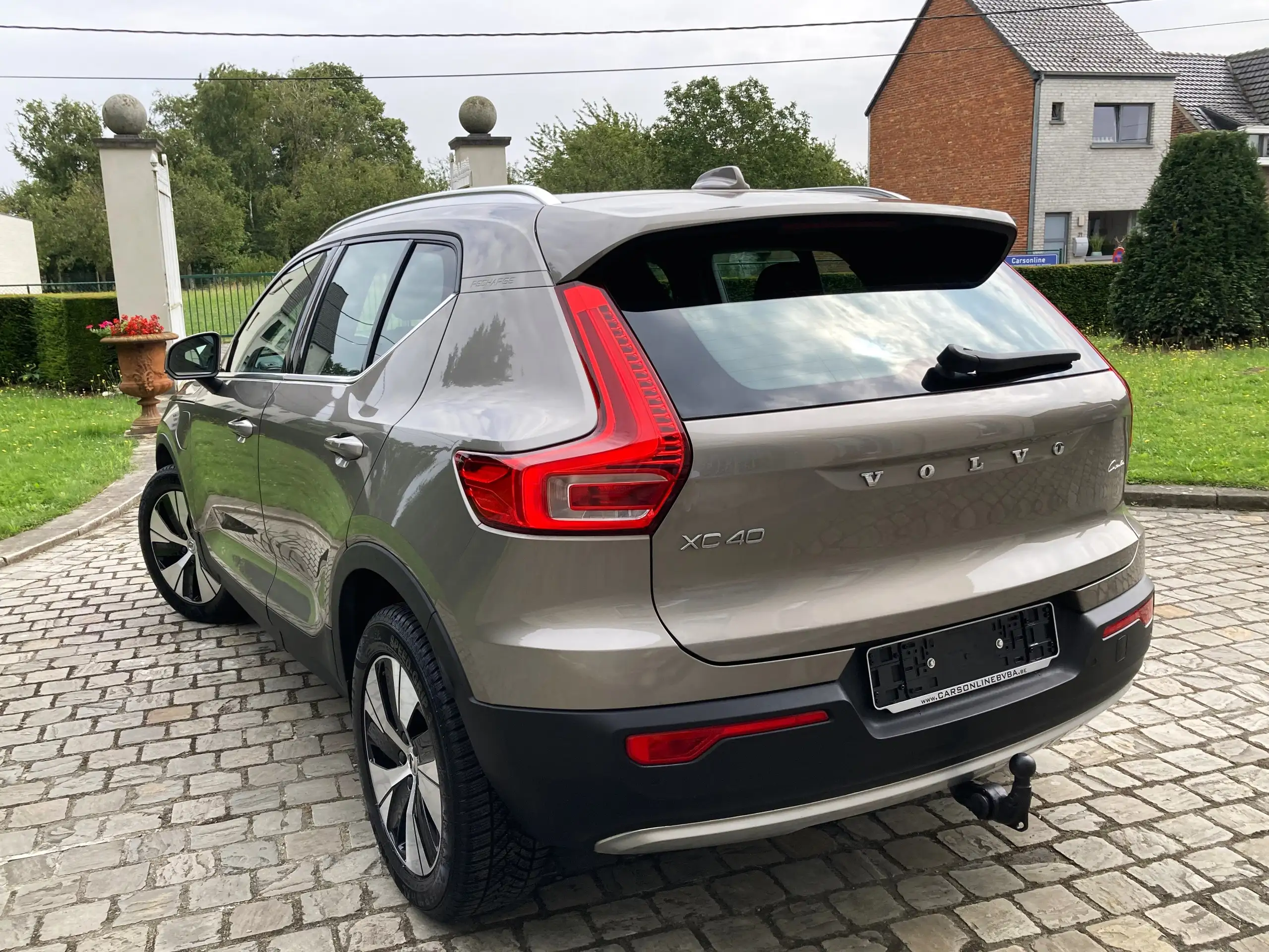 Volvo - XC40