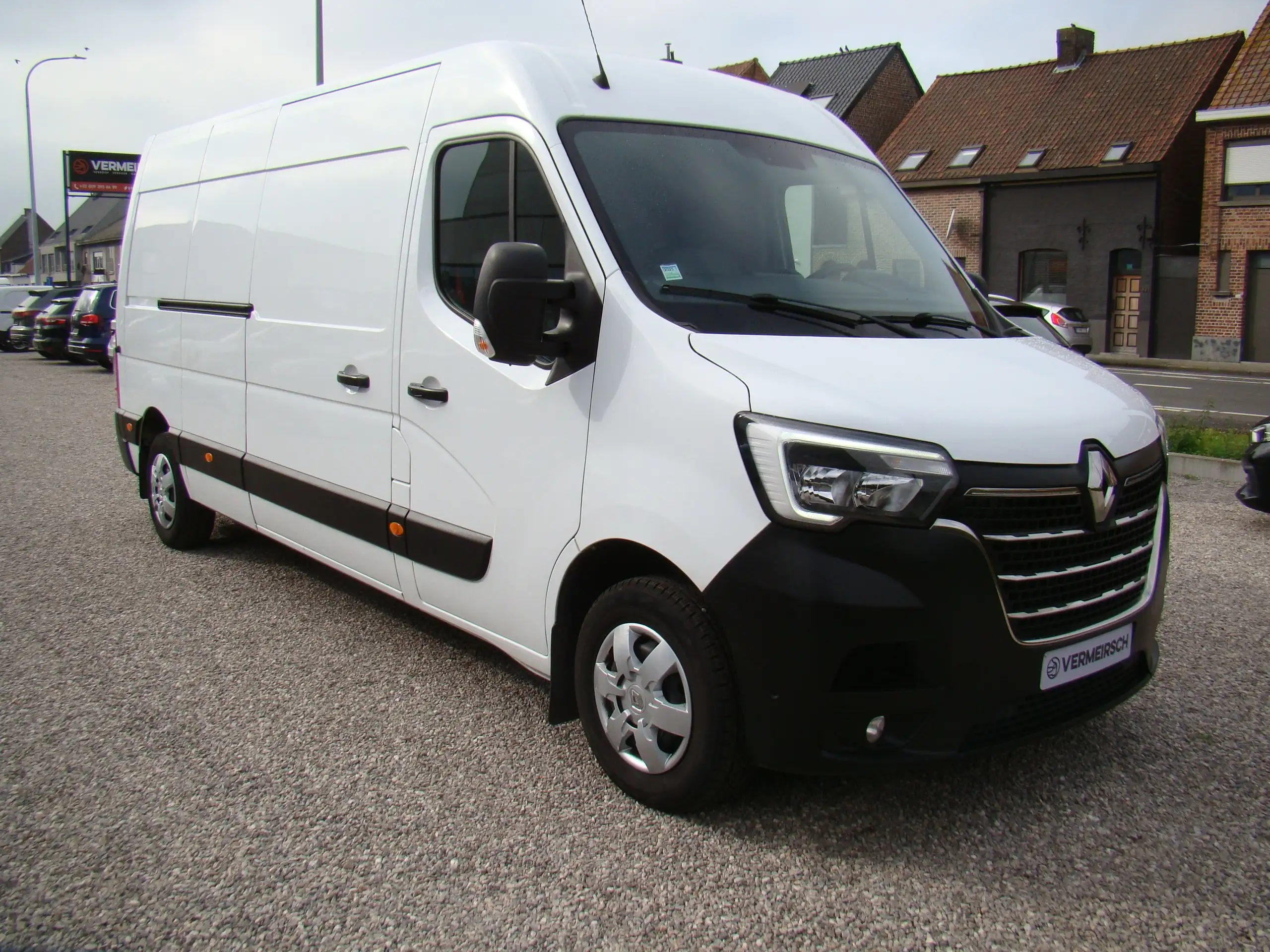 Renault - Master