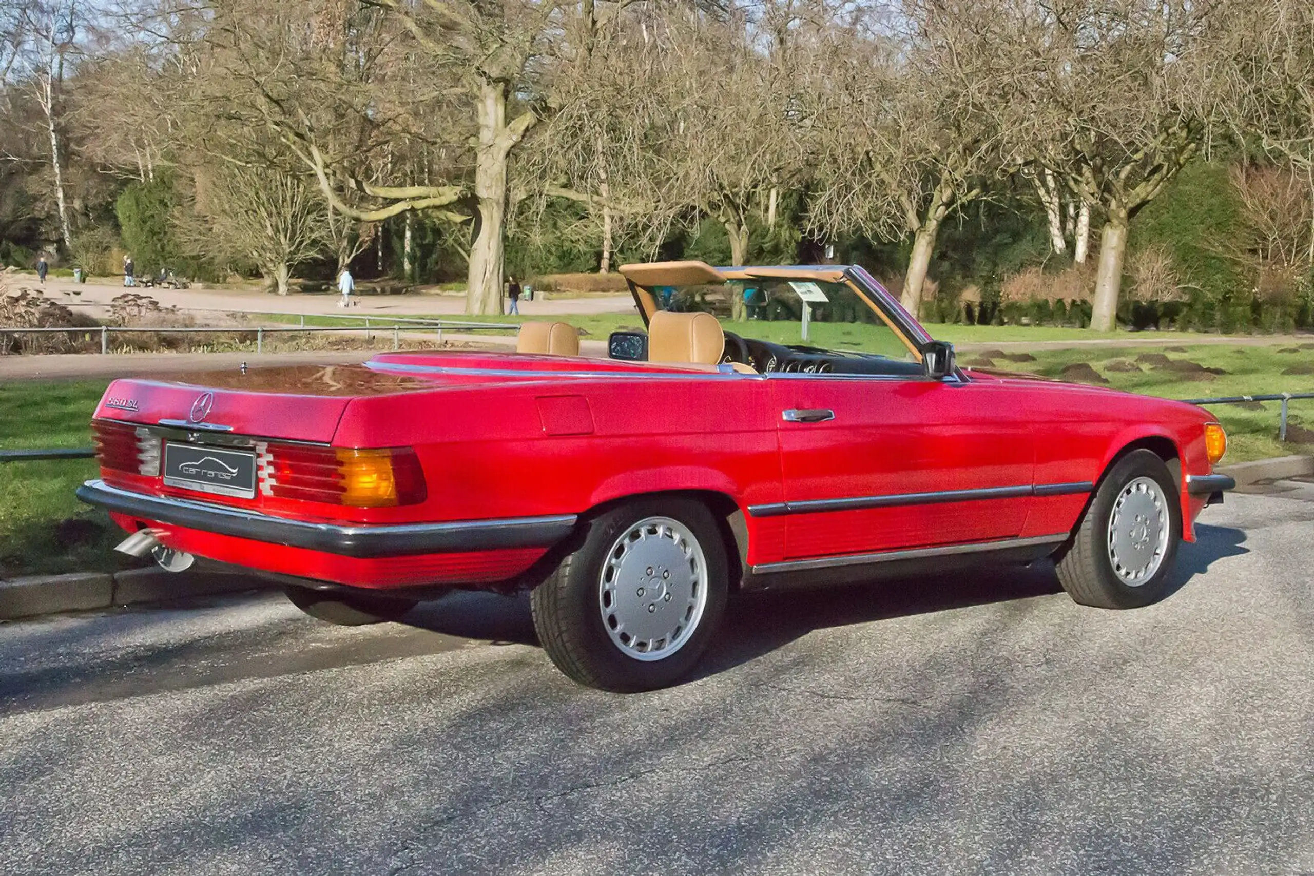 Mercedes-Benz - SL 560