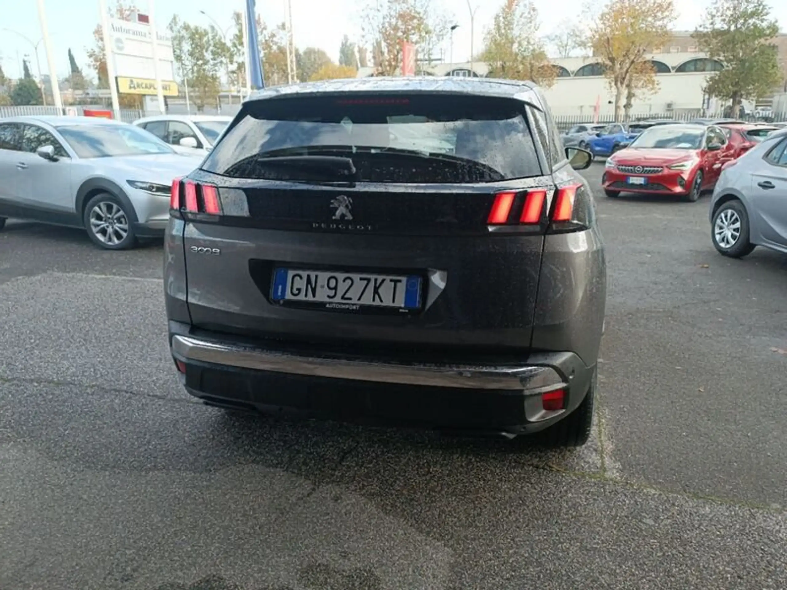 Peugeot - 3008