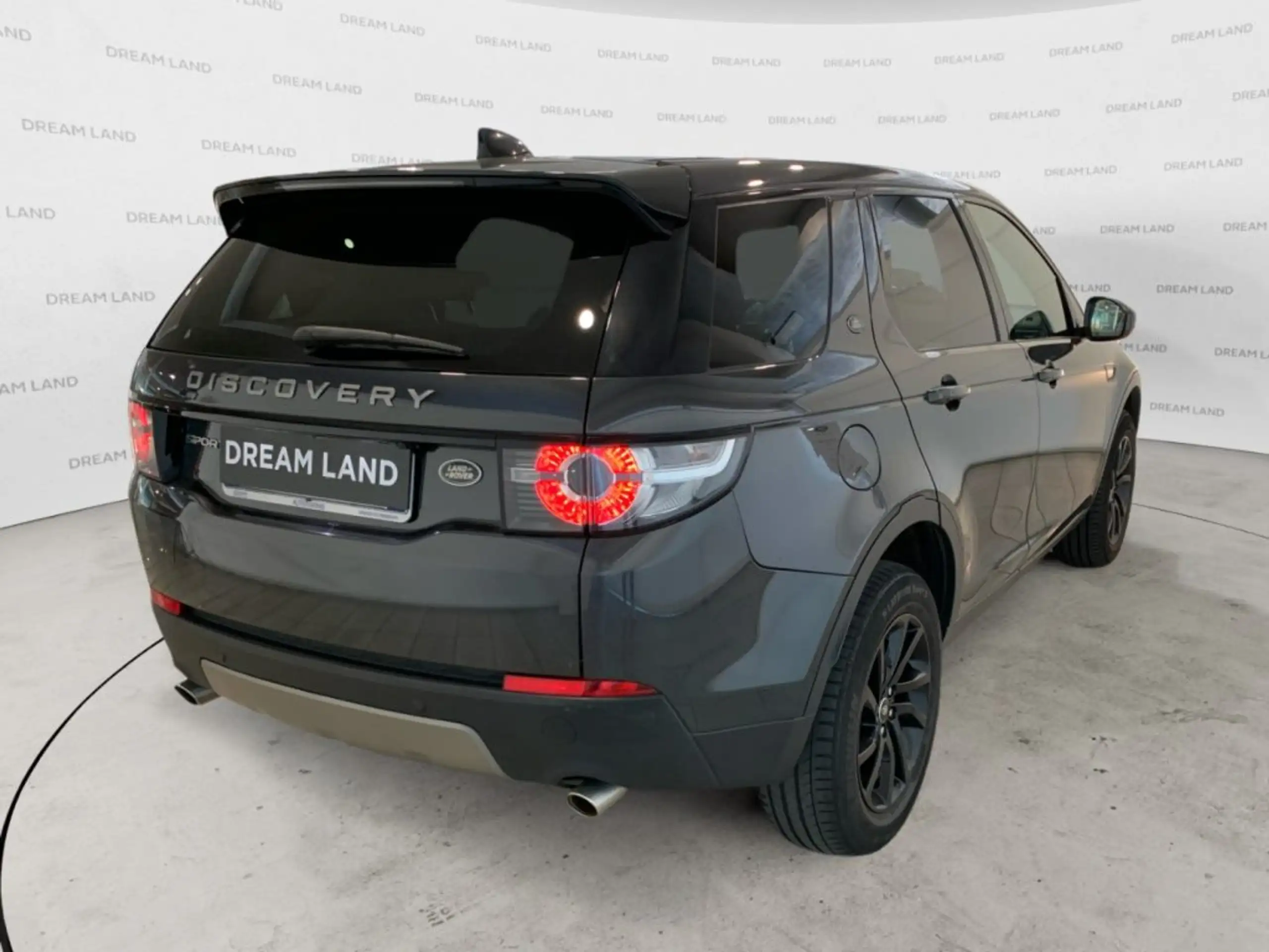 Land Rover - Discovery Sport