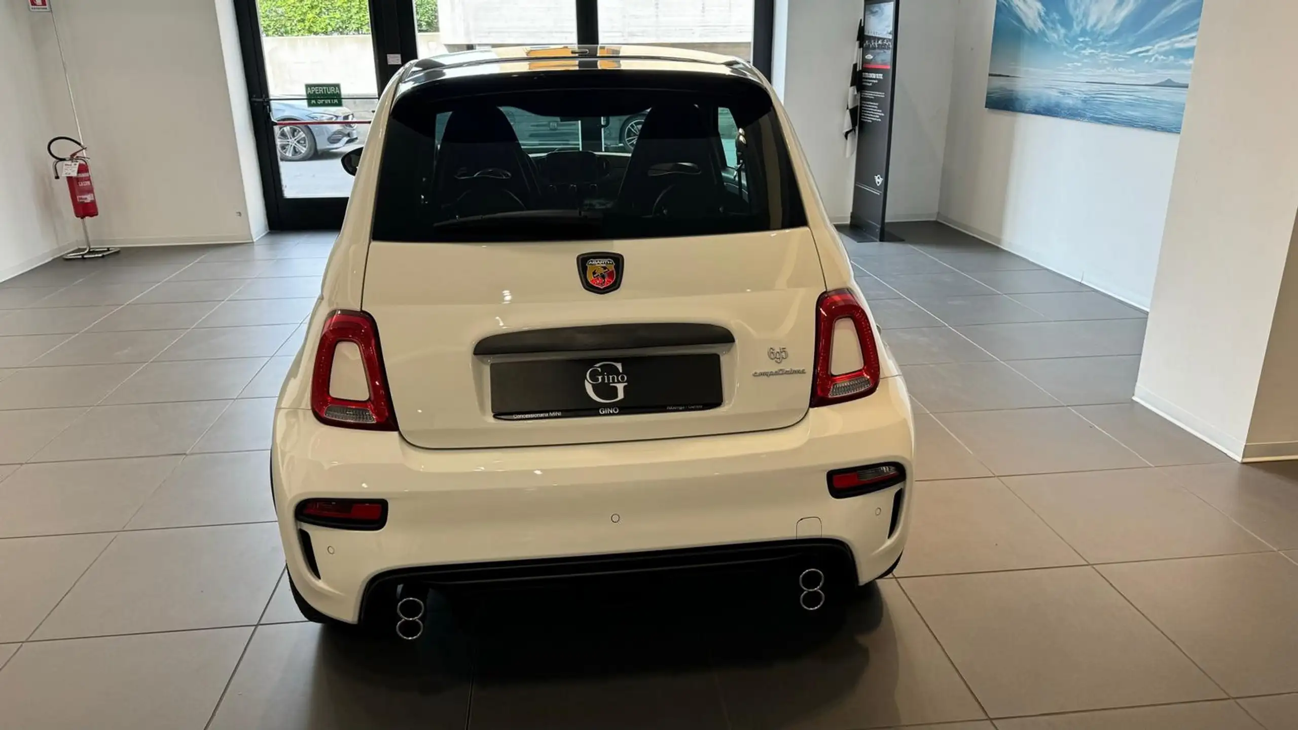 Abarth - 695