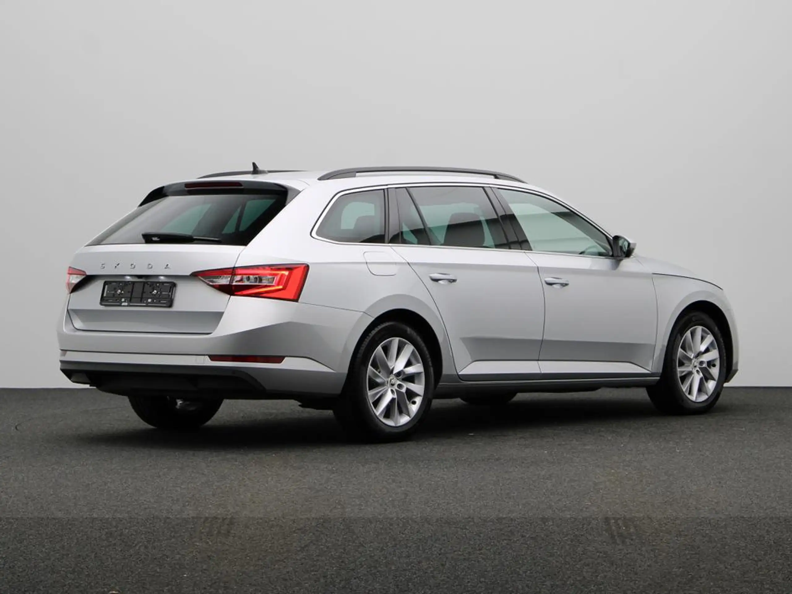 Skoda - Superb