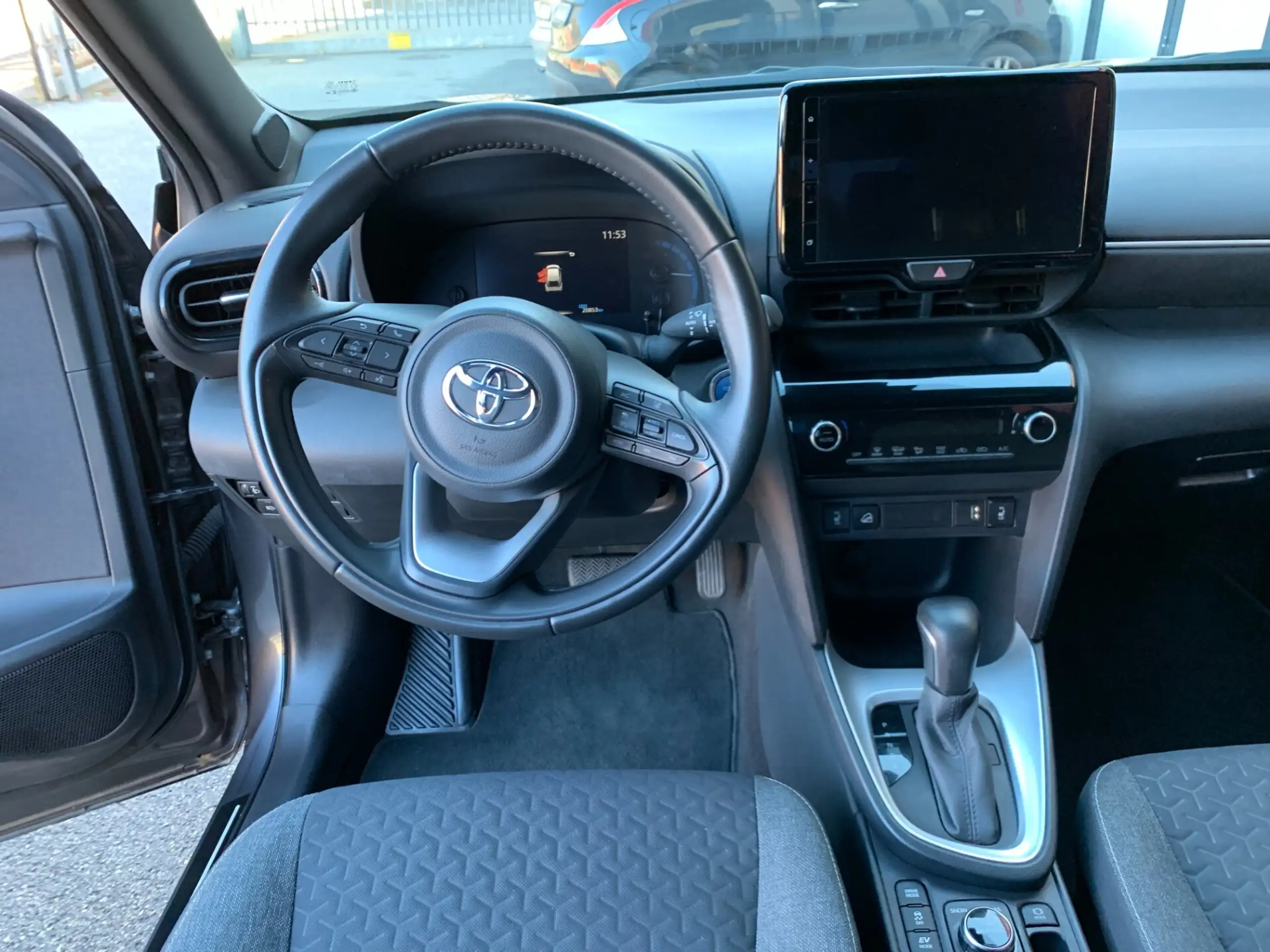 Toyota - Yaris Cross