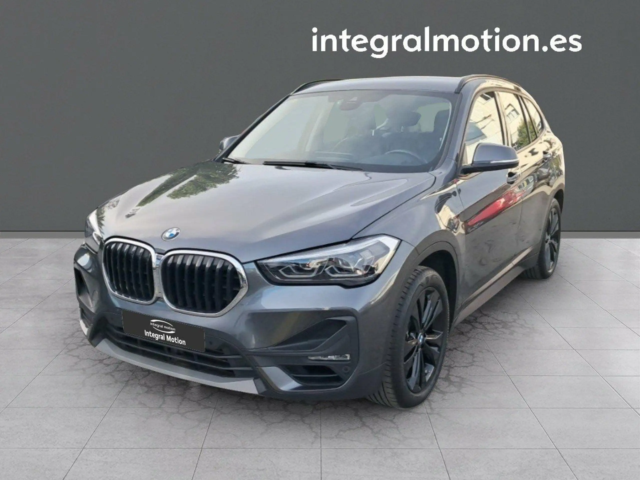 BMW - X1