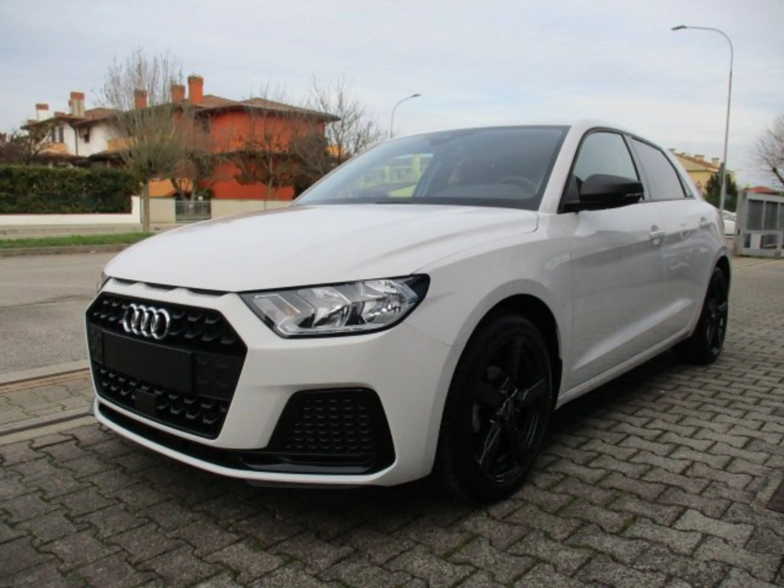 Audi - A1