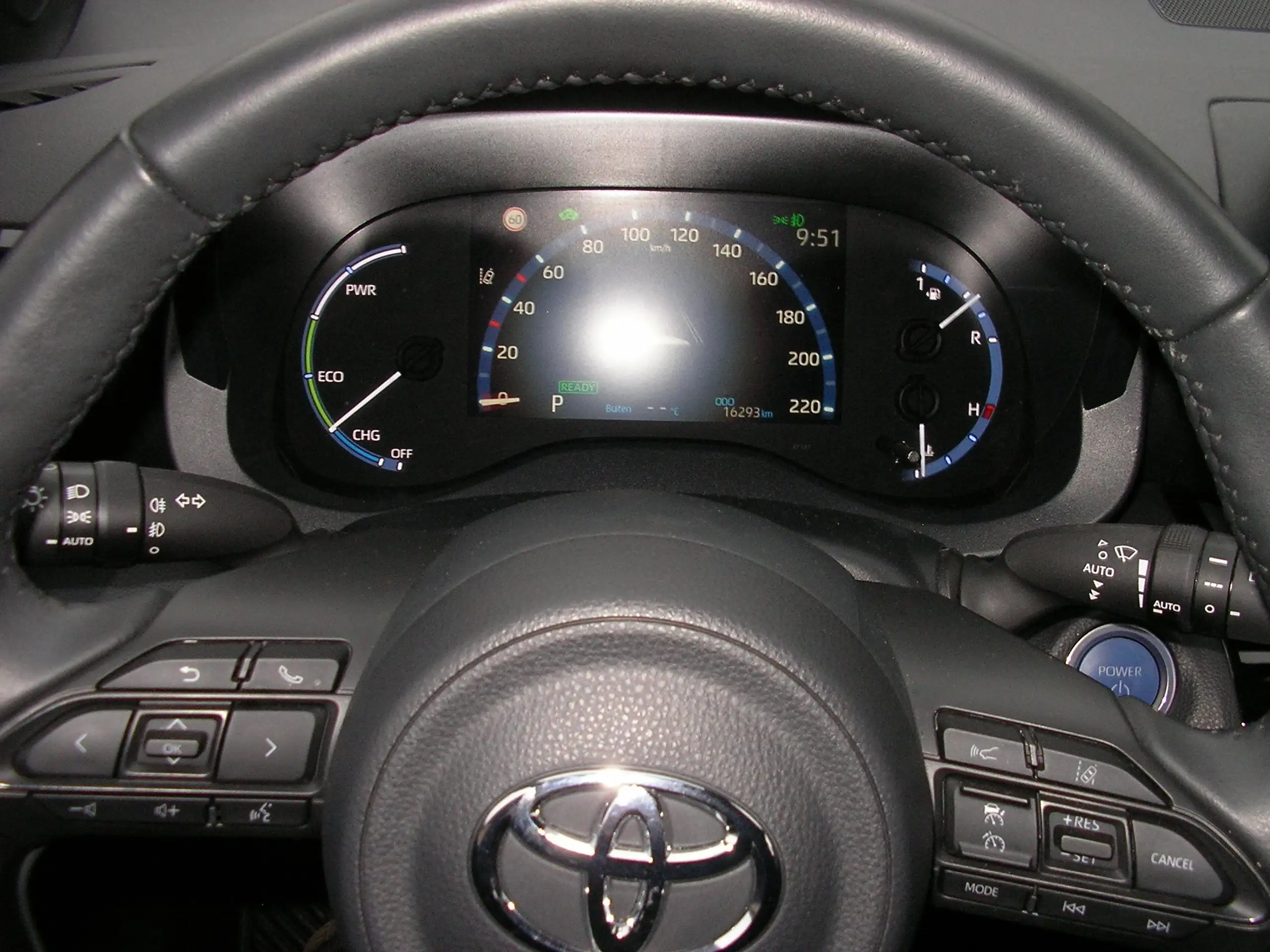 Toyota - Yaris Cross