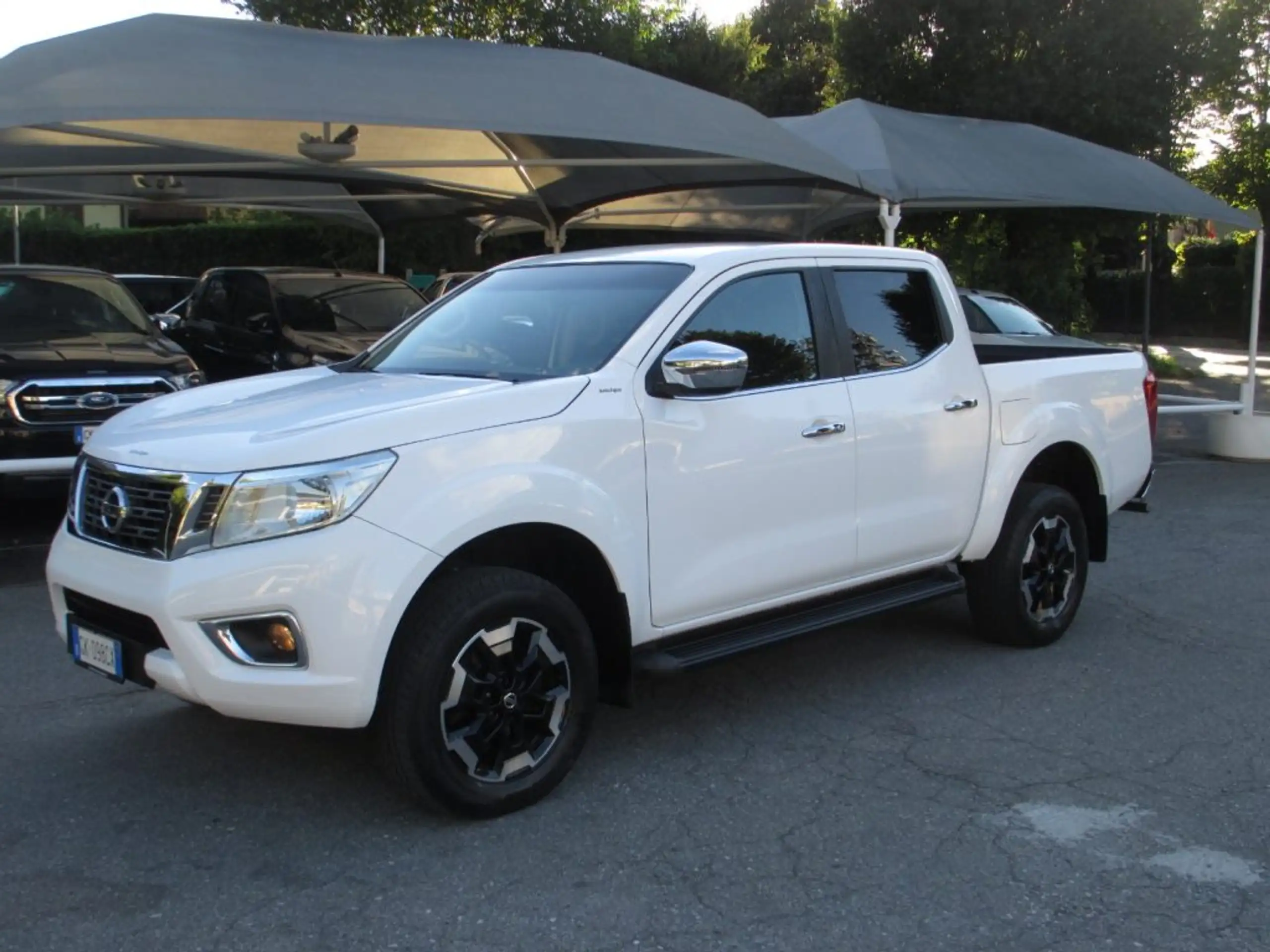 Nissan - Navara