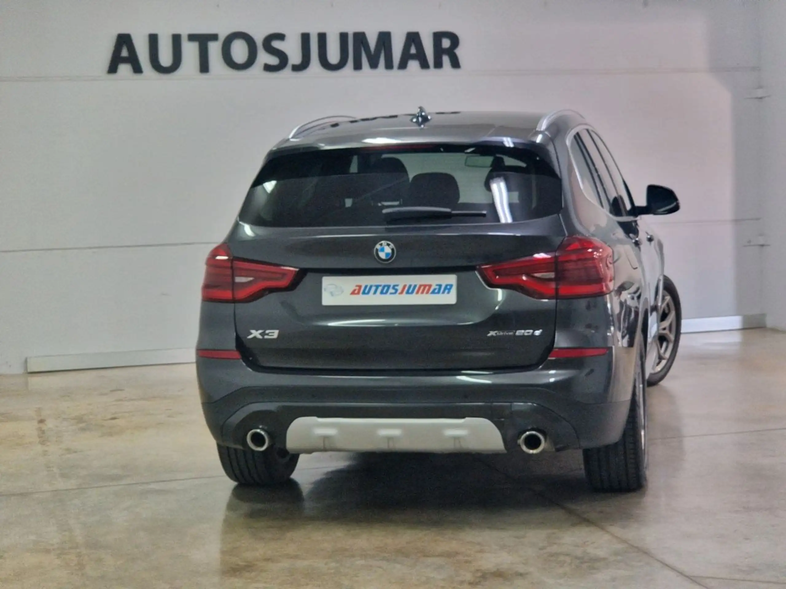 BMW - X3